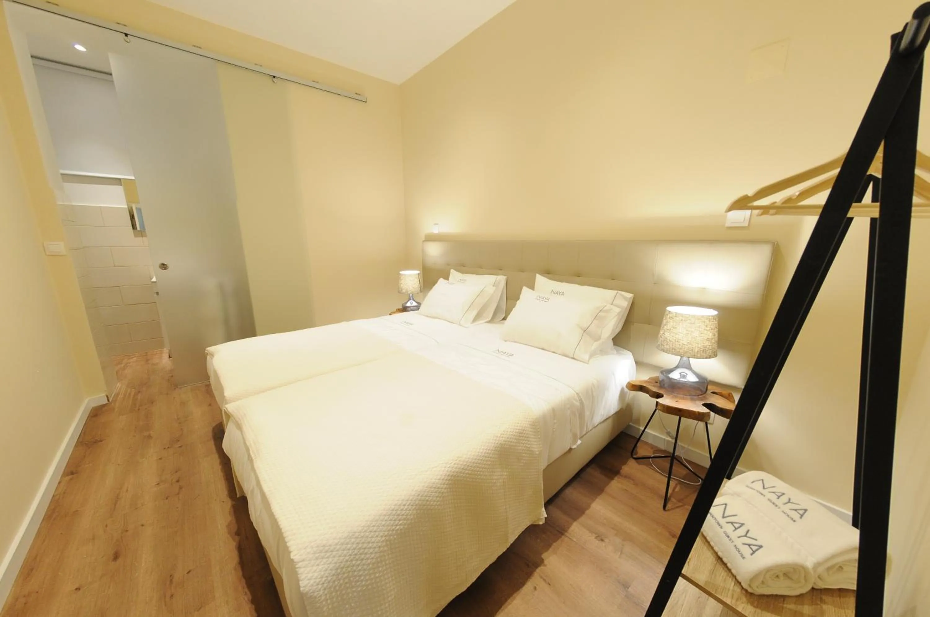 Bed in Naya-Downtown Guesthouse