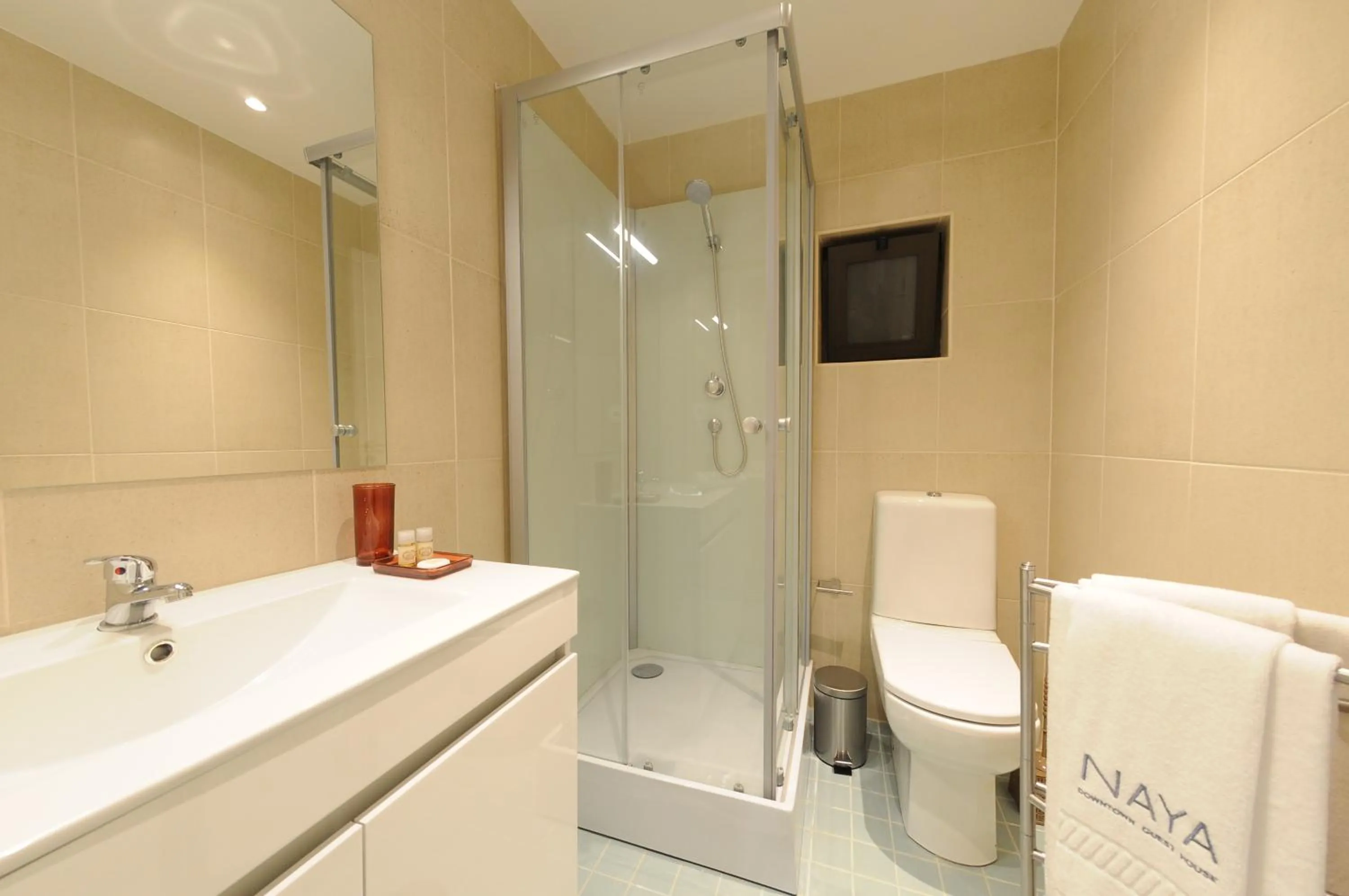 Naya-Downtown Guesthouse