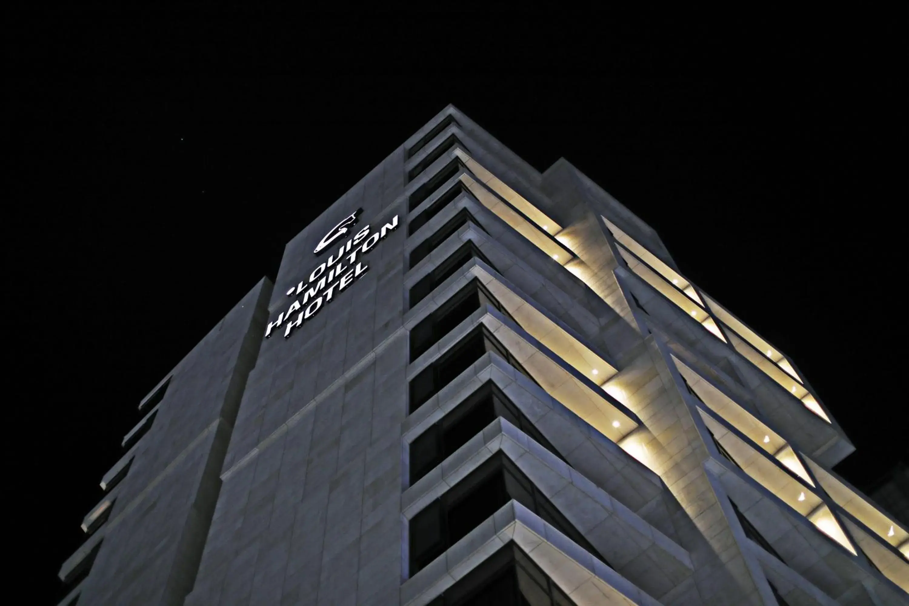 Property building in Best Louis Hamilton Hotel Gwangan Property building in Best Louis Hamilton Hotel Gwangan