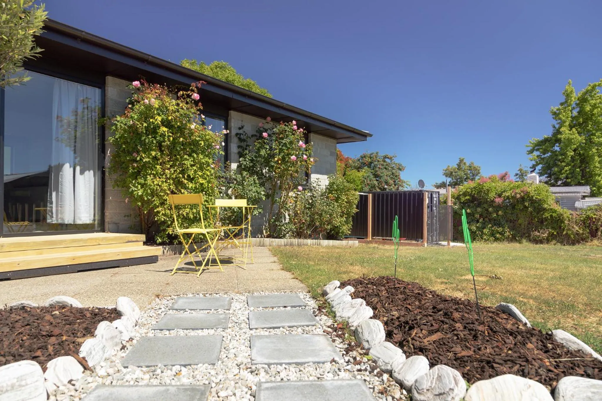 Facade/entrance in The Willows Wanaka