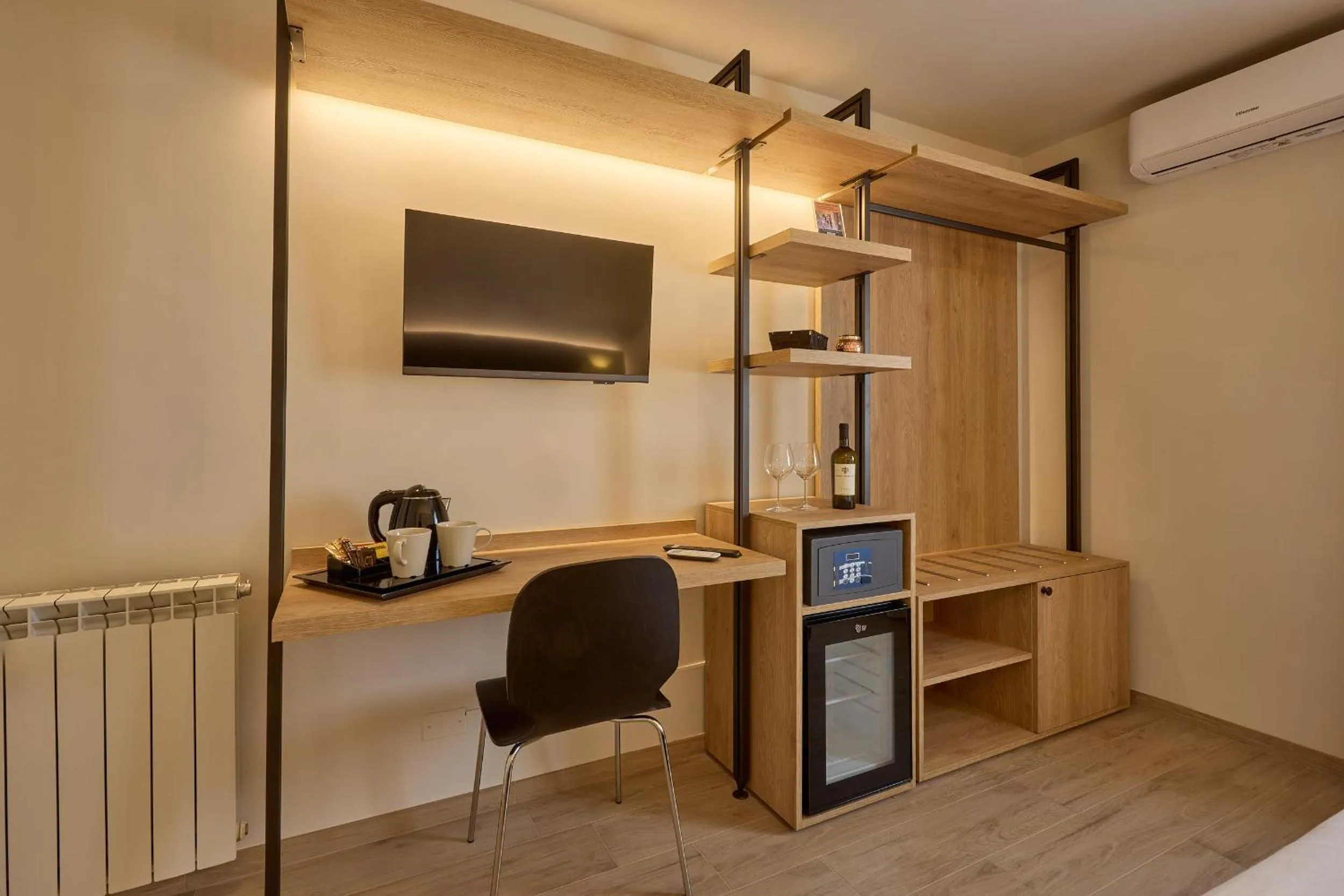 wardrobe in Relais Tiburtina