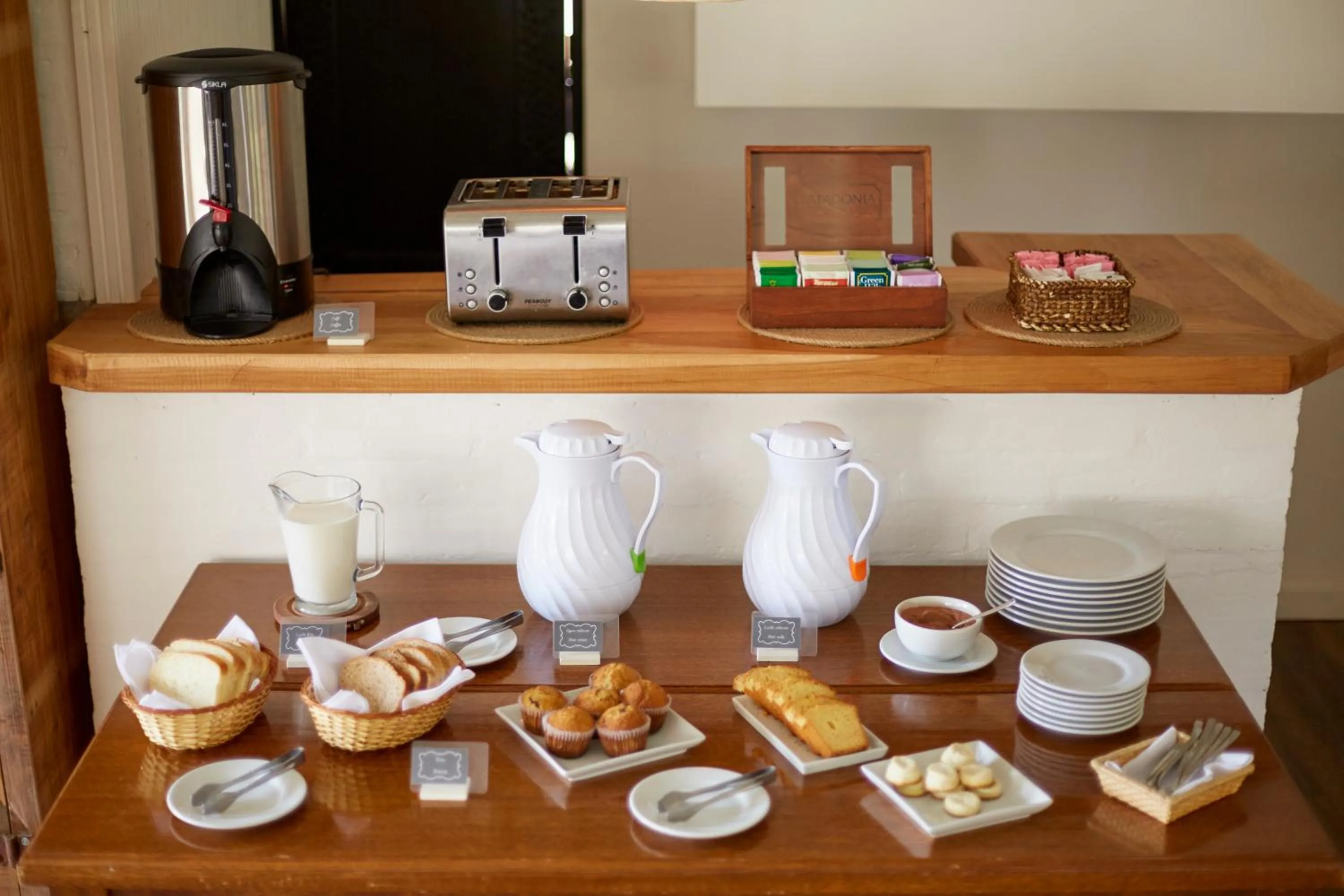 Buffet breakfast in Hosteria El Puma