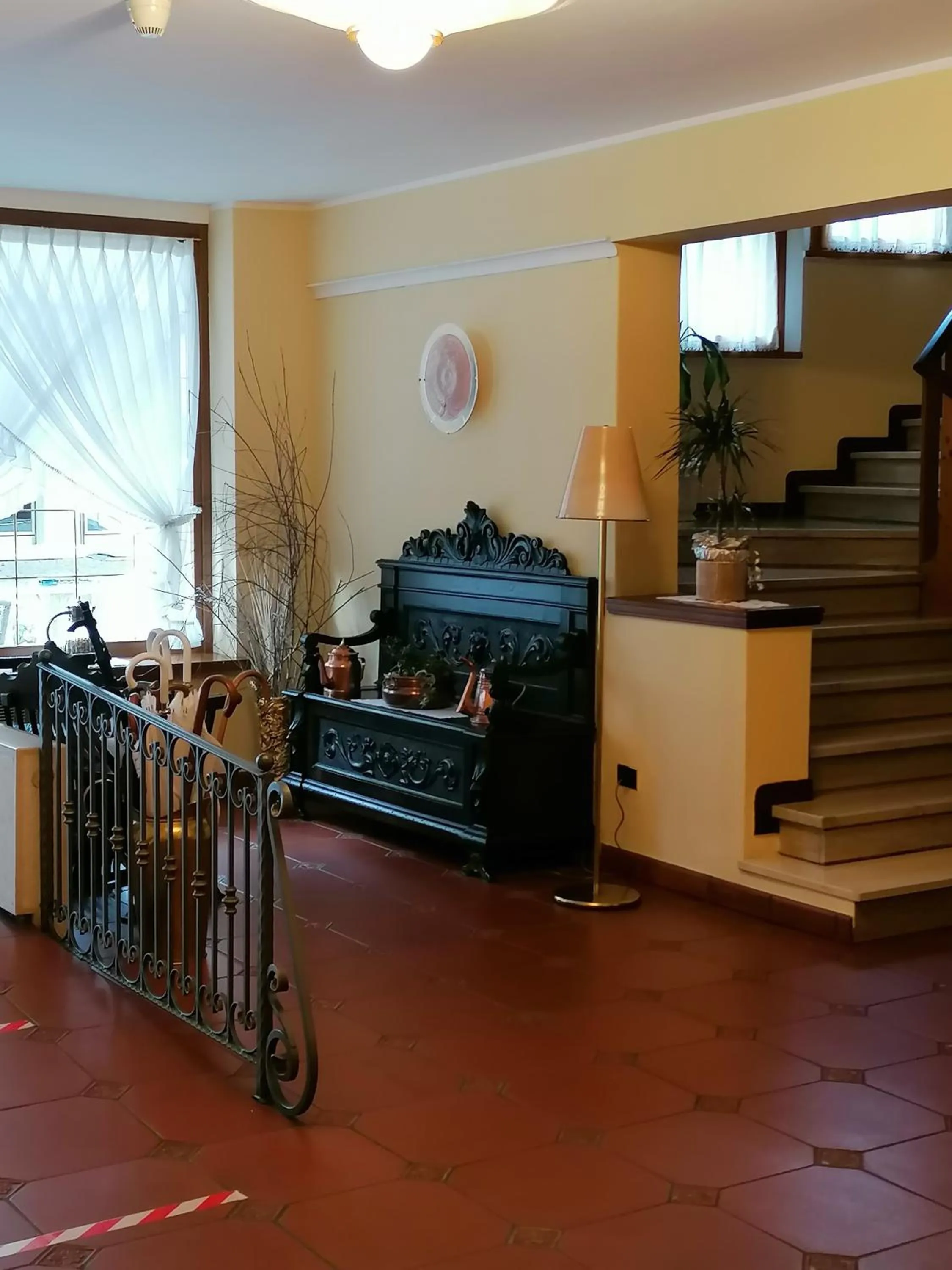 Lobby or reception in Albergo Belvedere