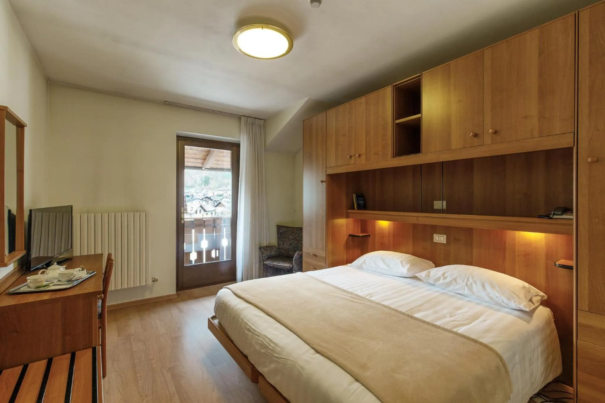 Bed in Albergo Belvedere