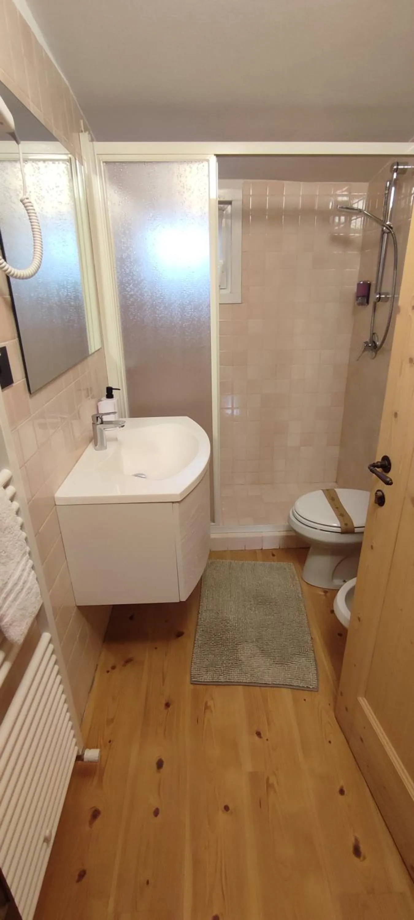 Bathroom in Hotel Villa Gaia