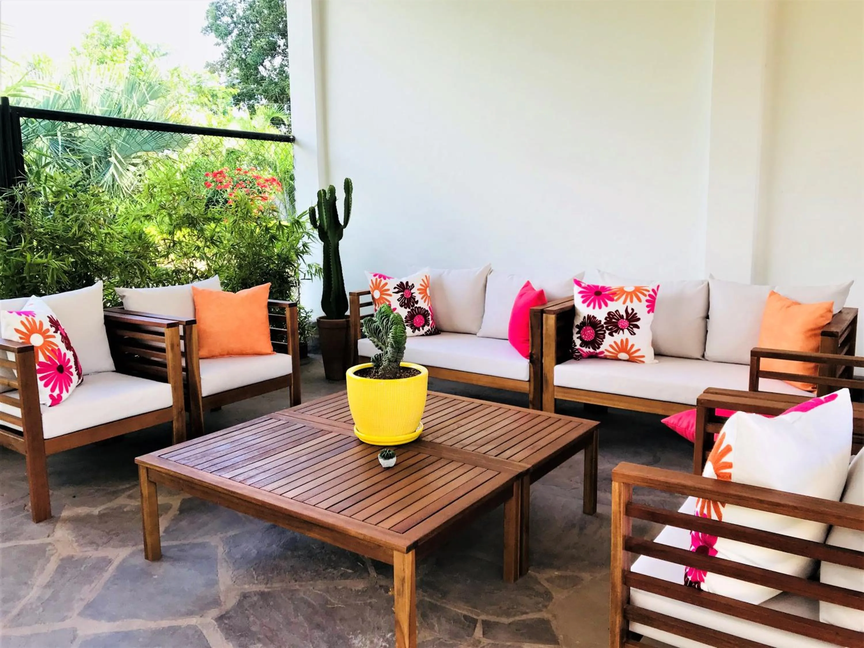 Seating area in Colina de Montalva Casa Hotel