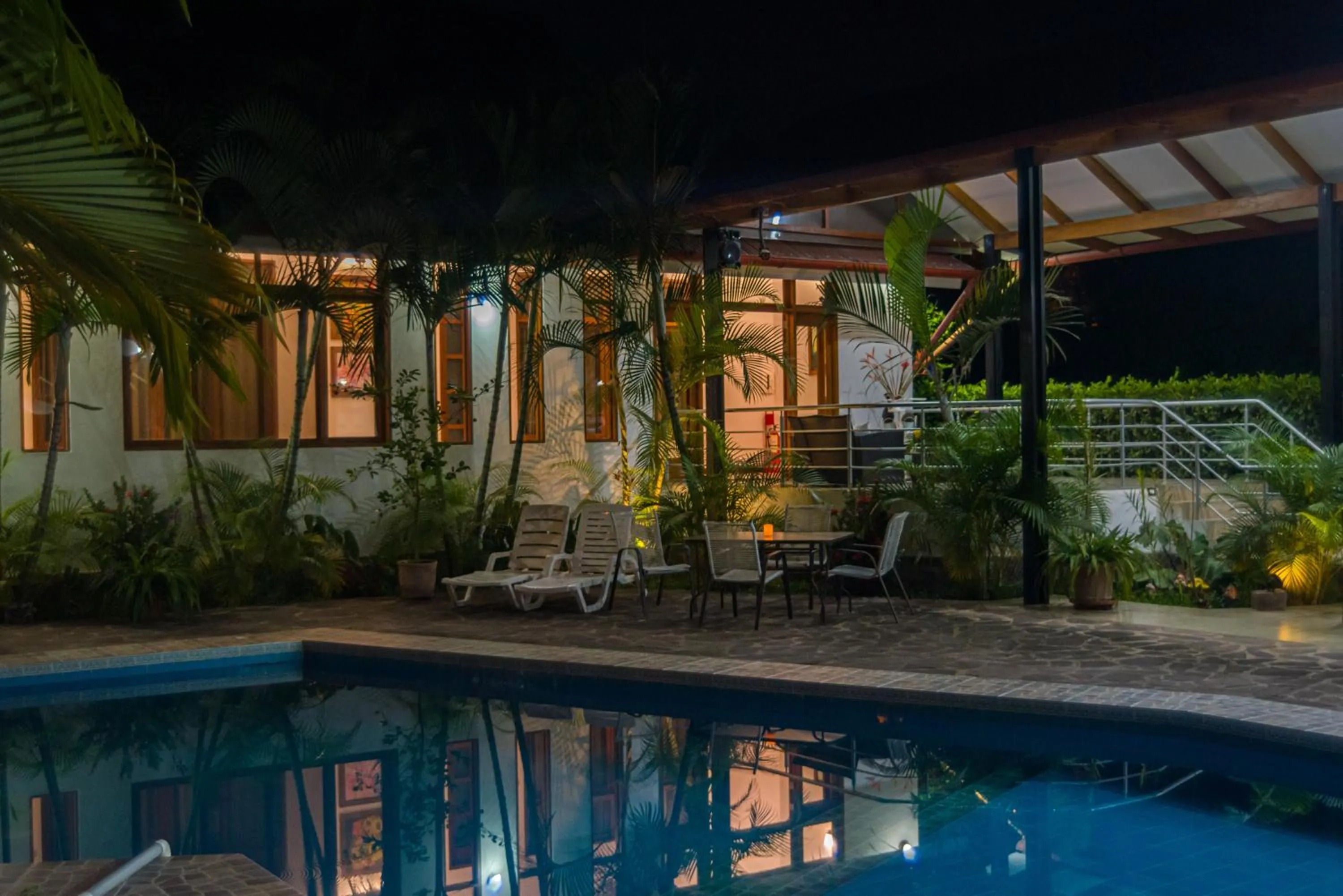 Swimming pool in Colina de Montalva Casa Hotel