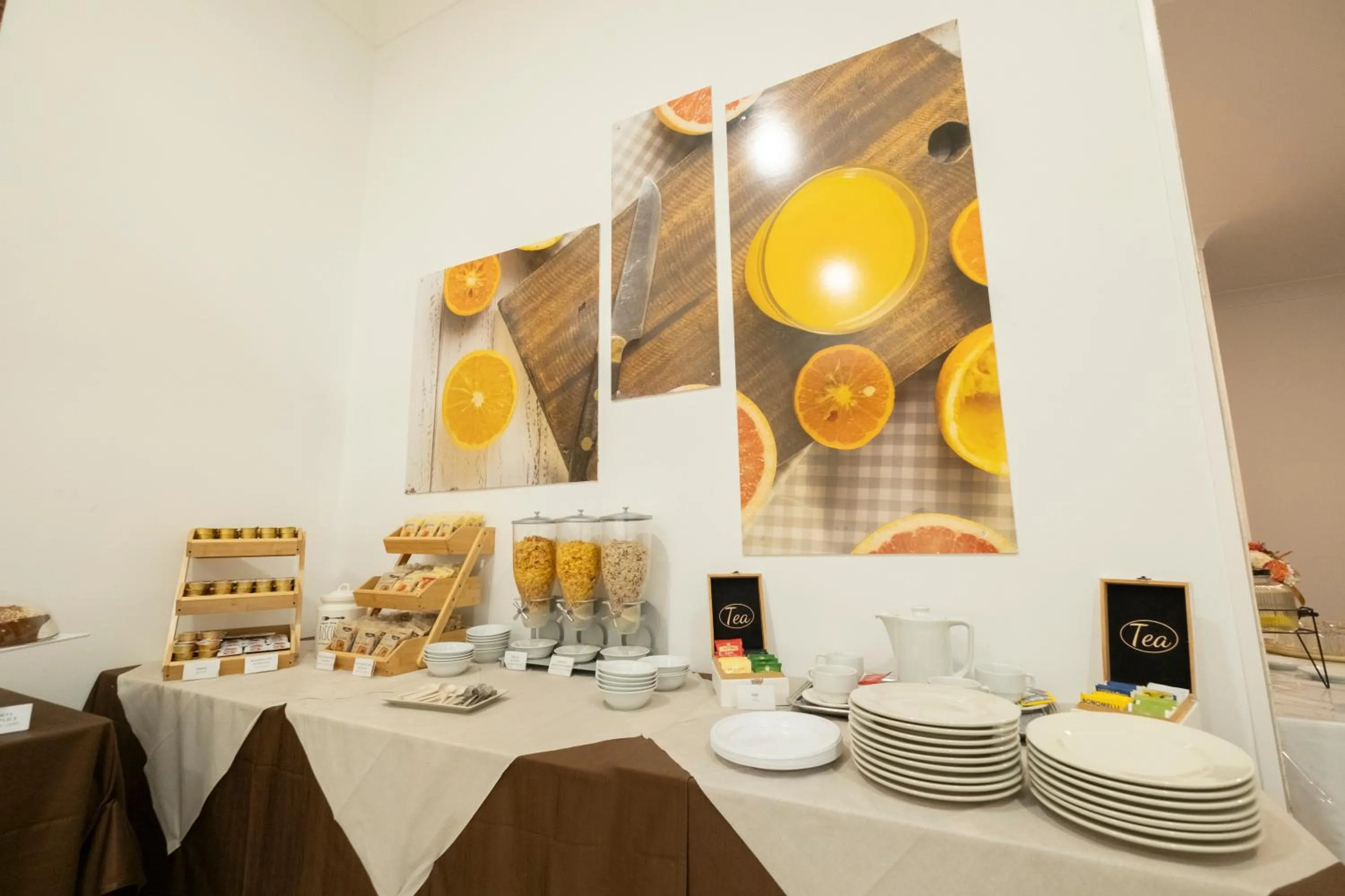 Buffet breakfast in Grand Hotel Lamezia