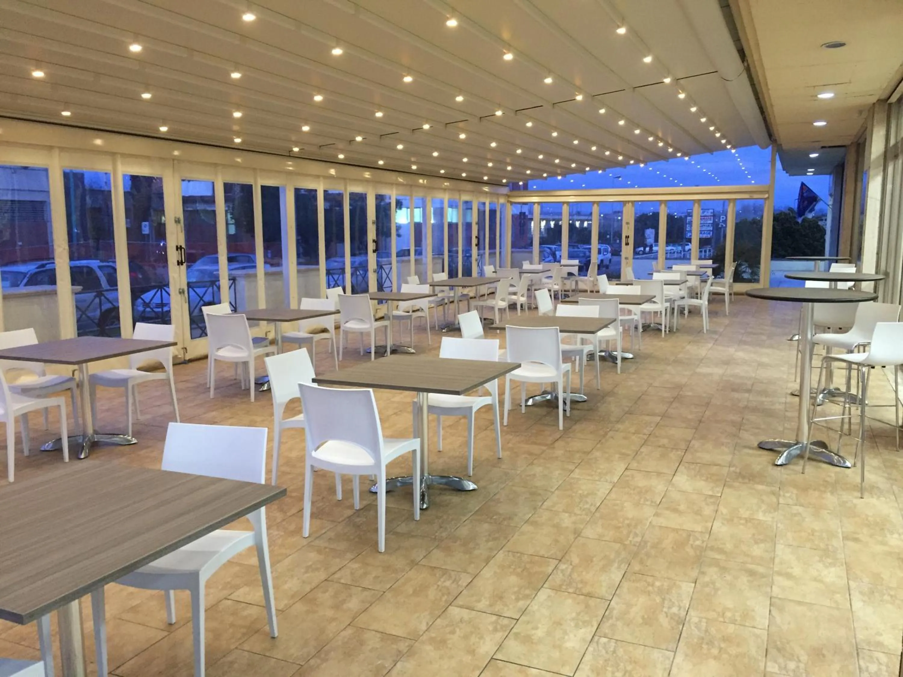 Restaurant/places to eat in Grand Hotel Lamezia