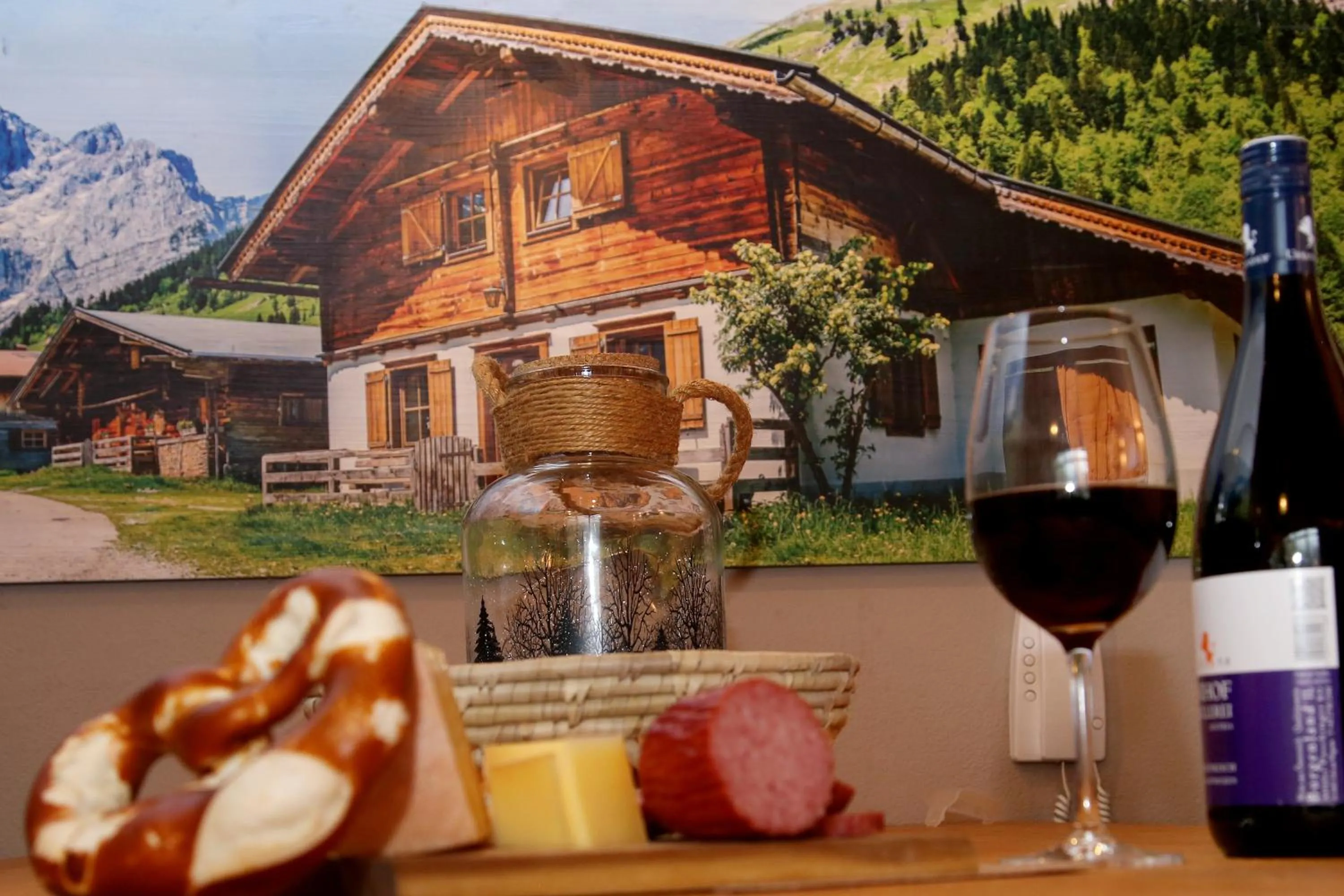 Dining area in Alm Appartements ZellamSee