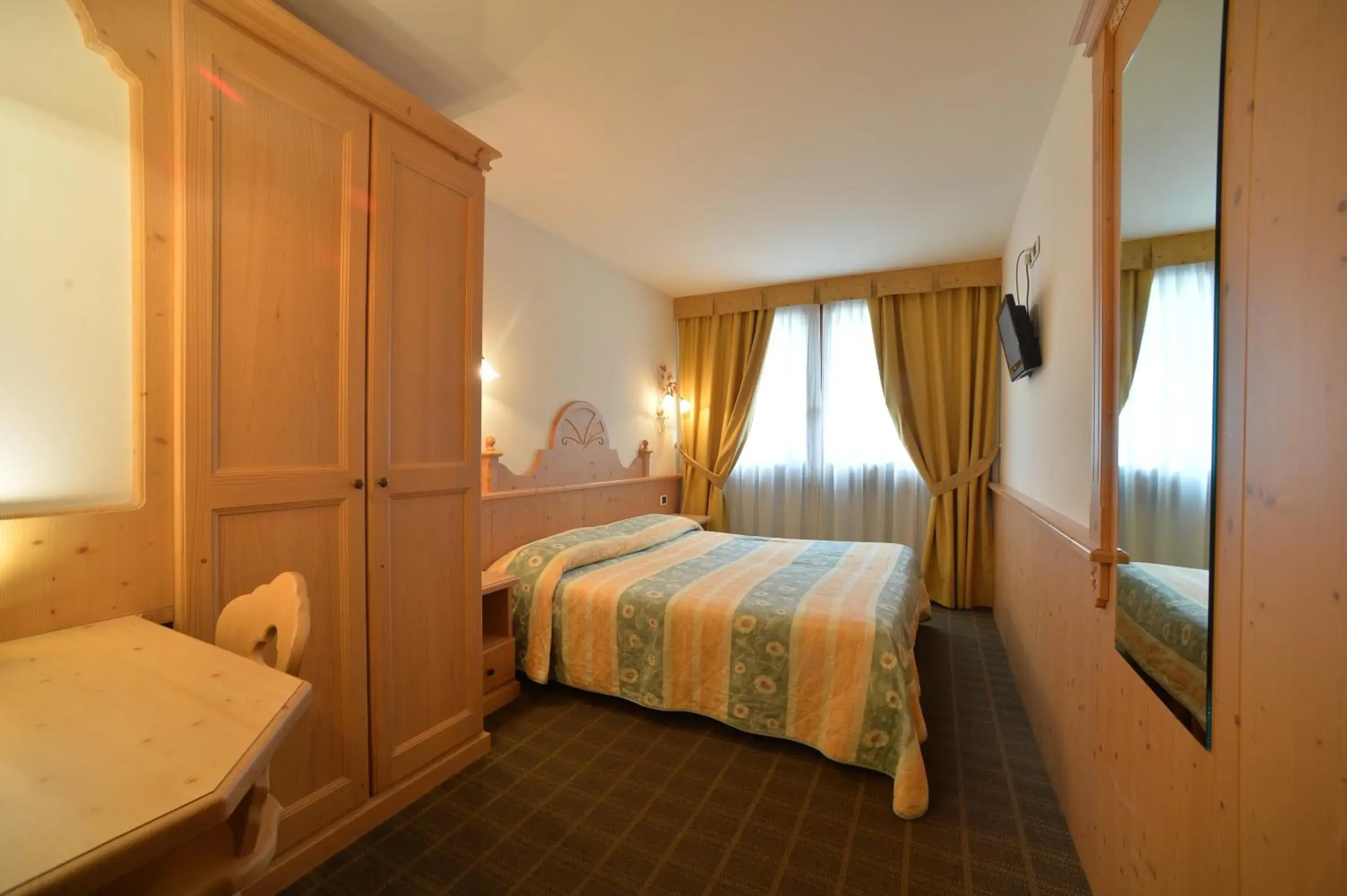 Double or Twin Room in Hotel Dalla Serra Double or Twin Room in Hotel Dalla Serra