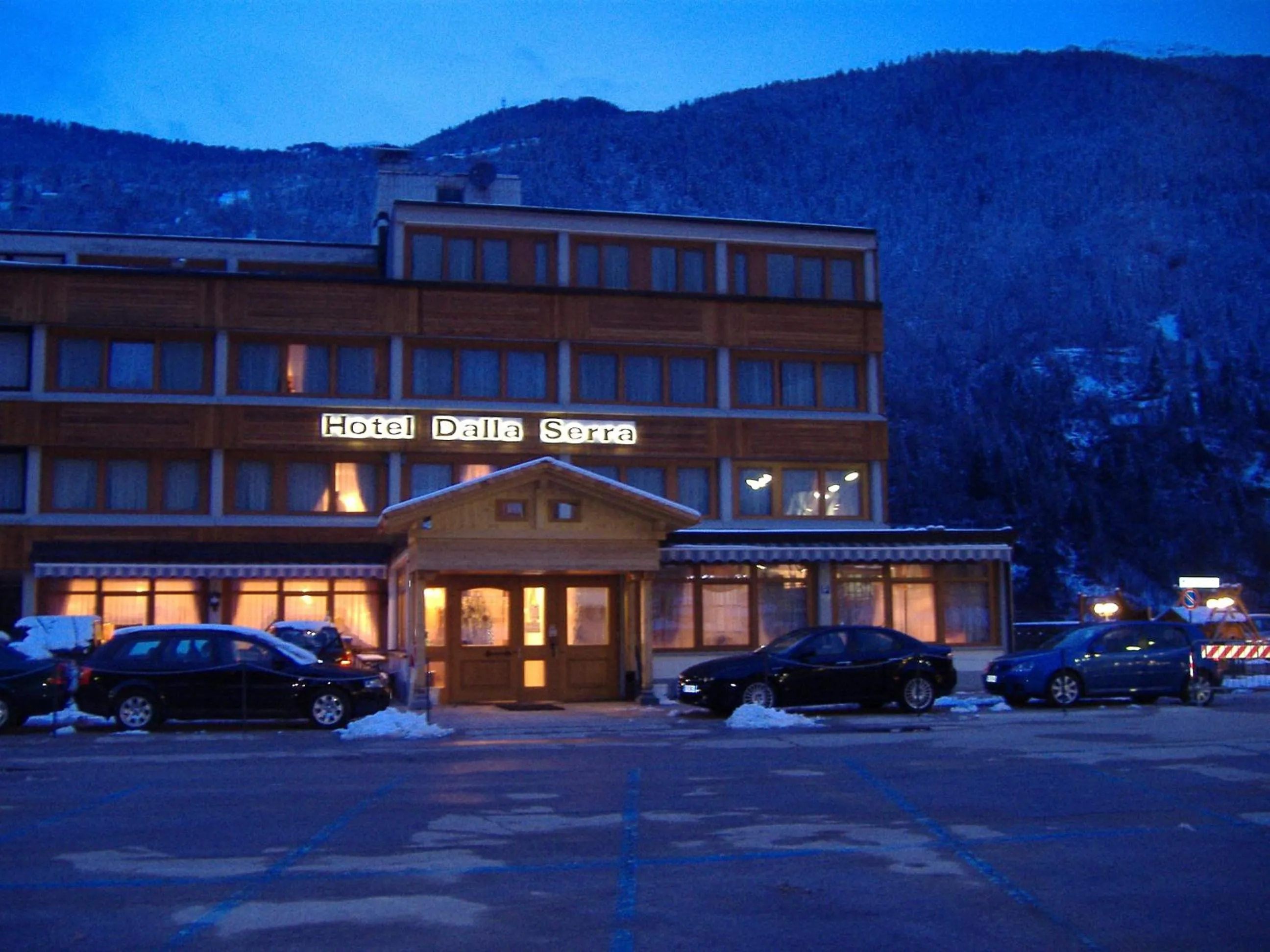 Facade/entrance in Hotel Dalla Serra