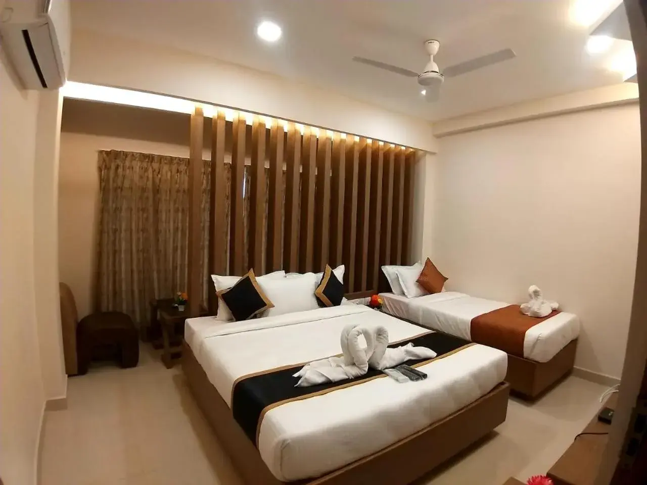 Bed in GRAND ELEGANT Bed in GRAND ELEGANT