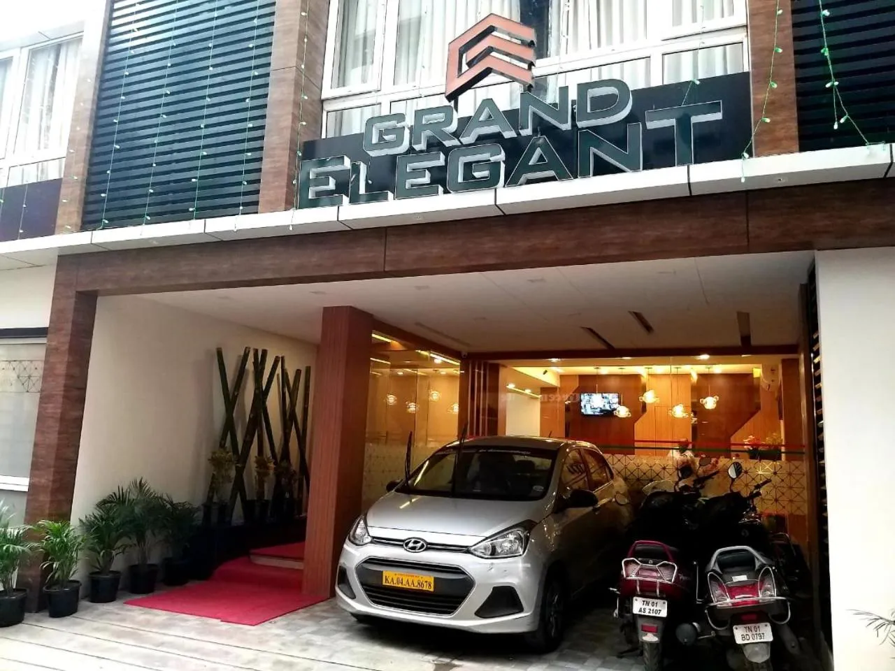 GRAND ELEGANT