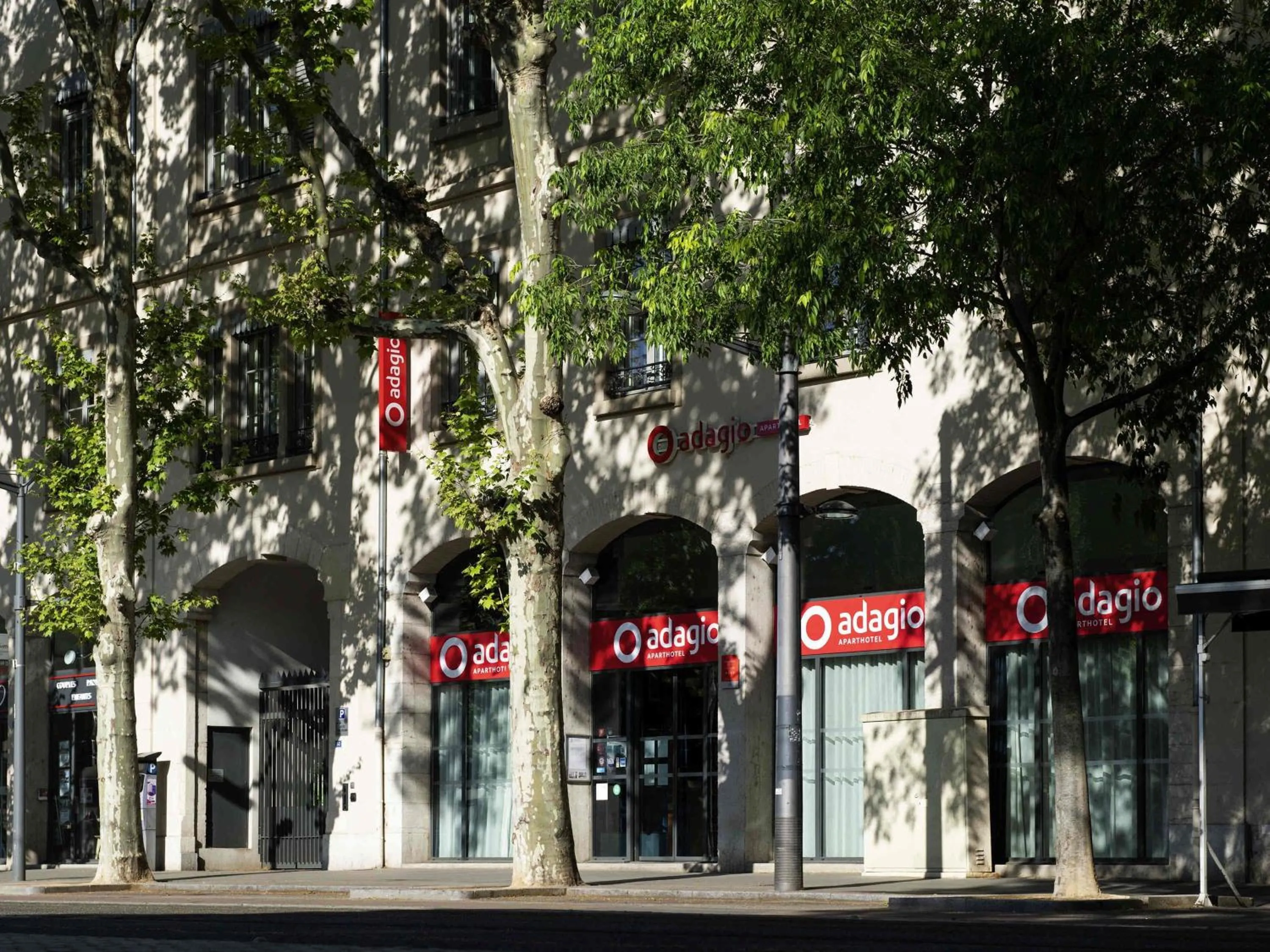 Property building in Aparthotel Adagio Lyon Patio Confluence