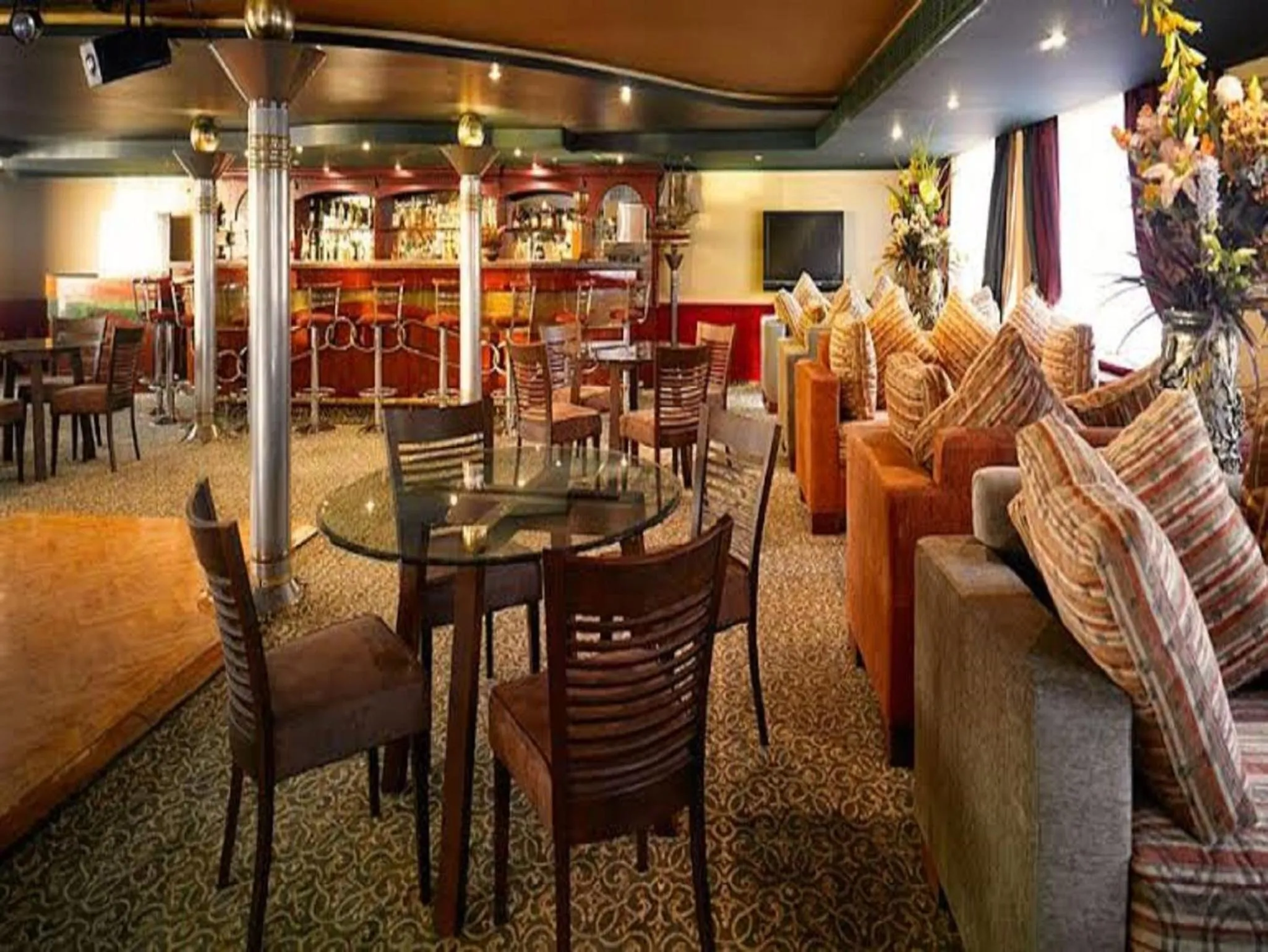 Restaurant/places to eat in Nile Cruises 5 Stars From From Aswan 03 Nights -From Luxor 04 Nights