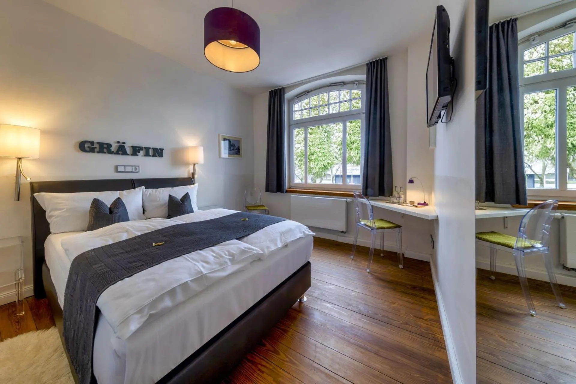 Bed in Designhotel 1690 & Apartments