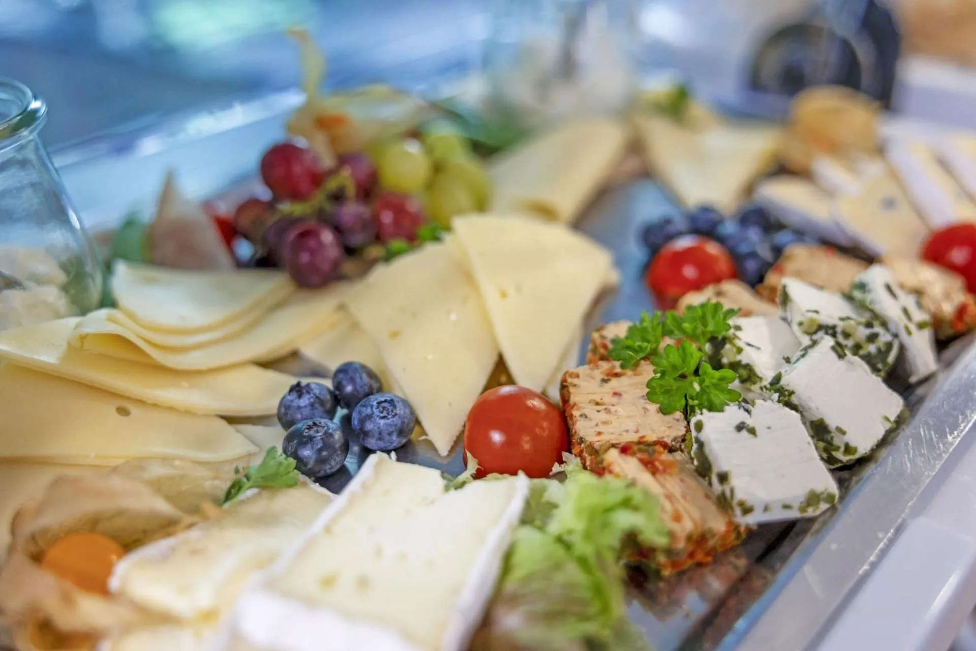 Buffet breakfast in Designhotel 1690 & Apartments