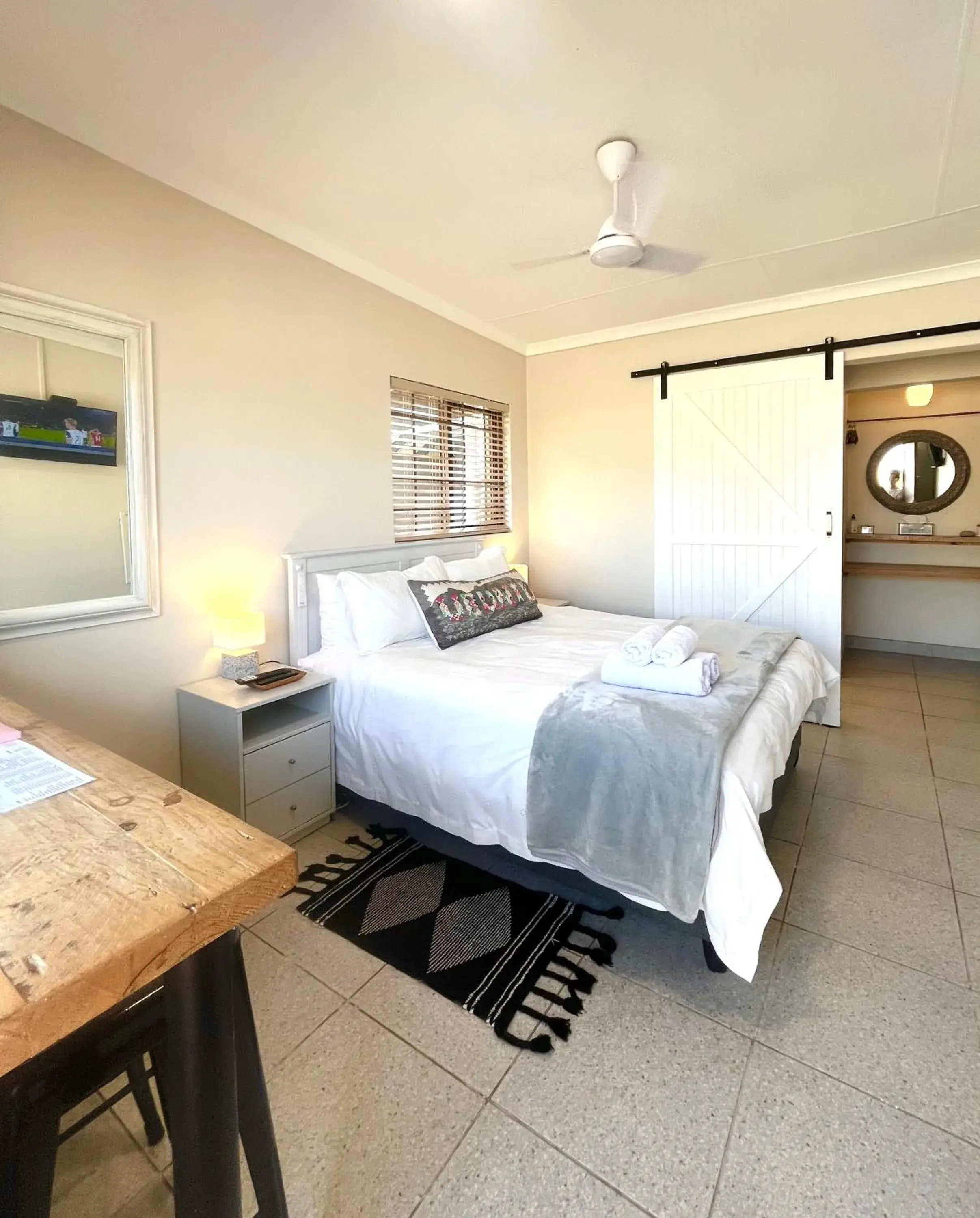 Double Room - single occupancy in Dolphin Circle Bed and Breakfast Double Room - single occupancy in Dolphin Circle Bed and Breakfast