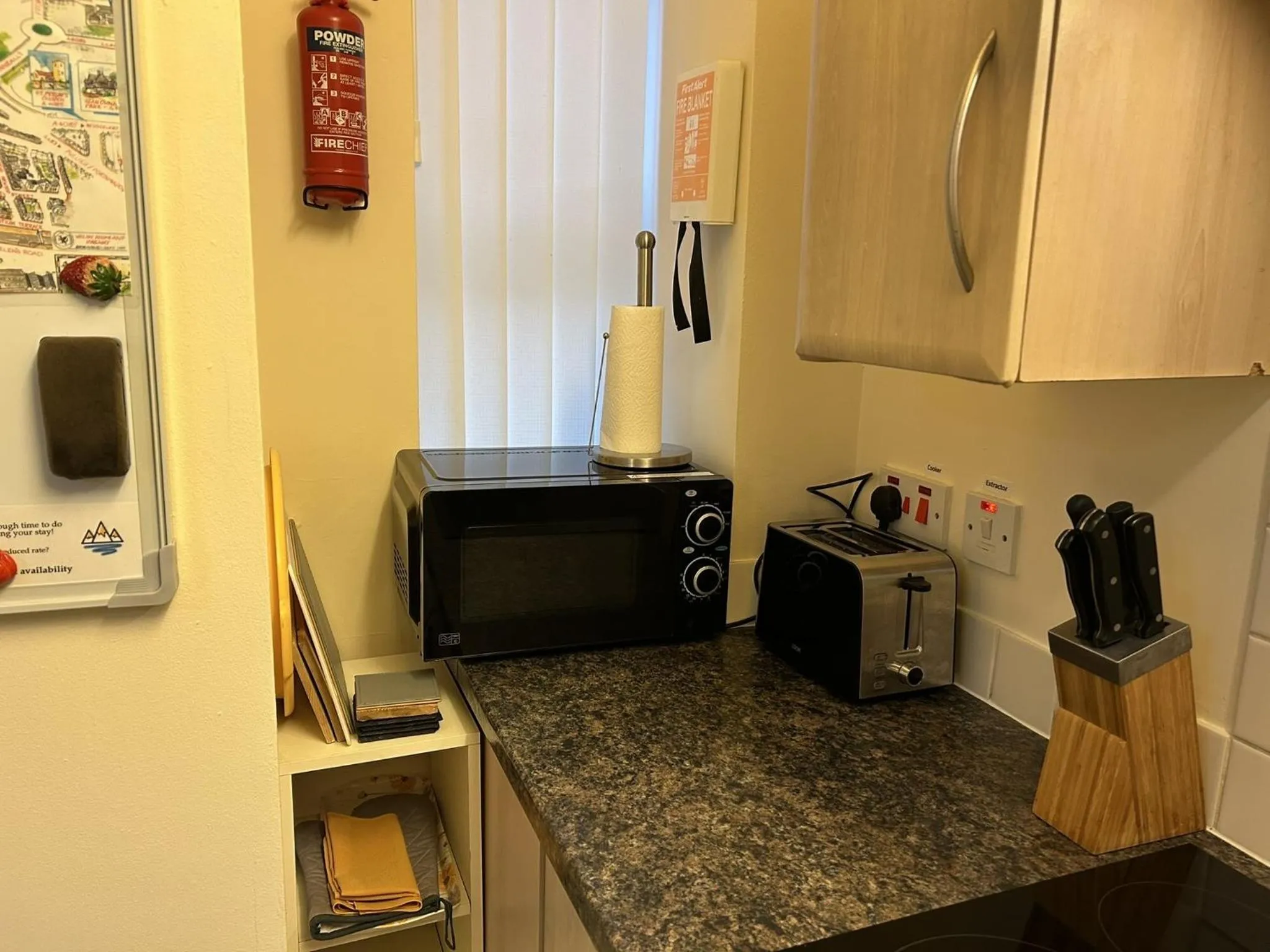Kitchen or kitchenette in Chapel St Apartments