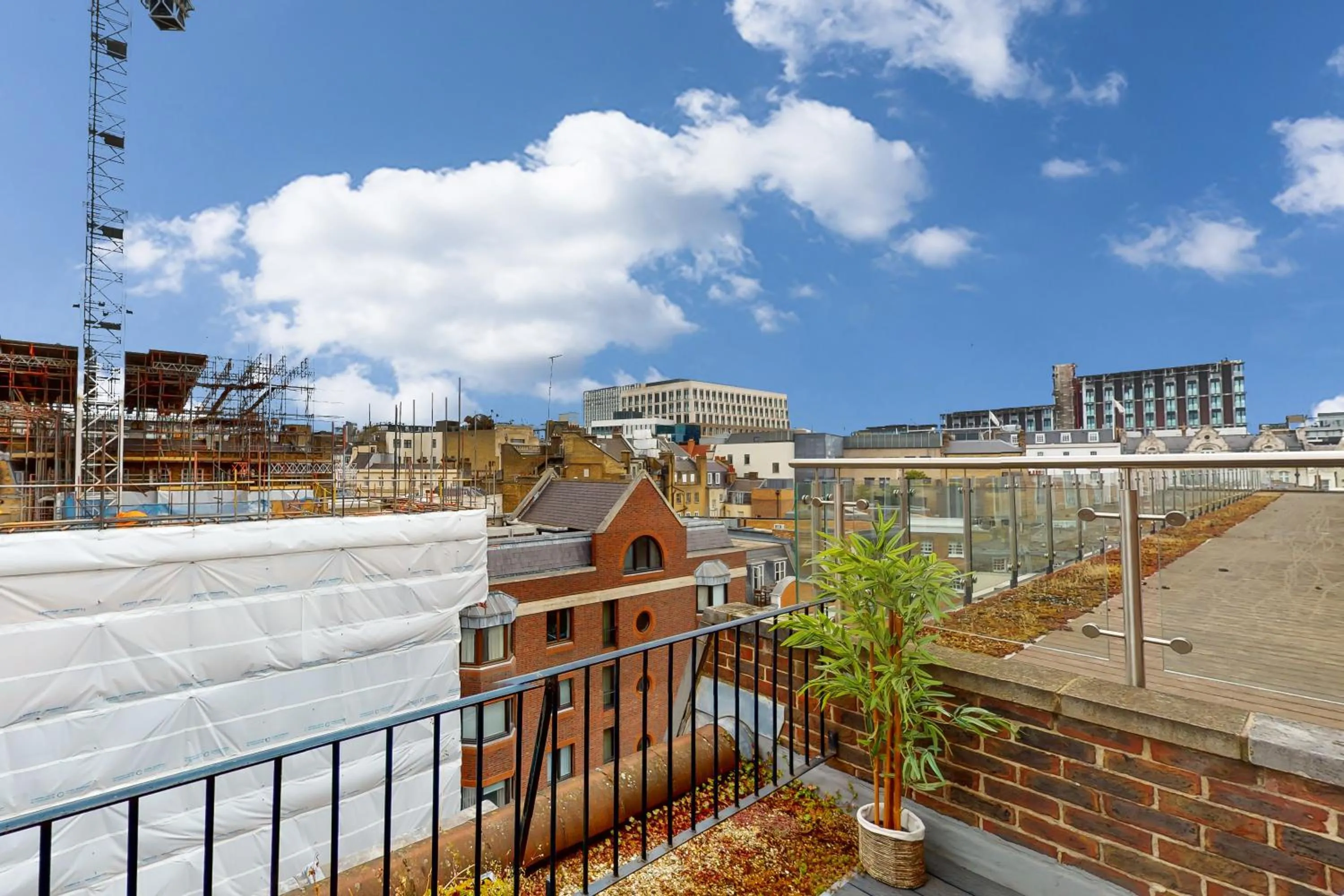 Patio in Stay in bond street
