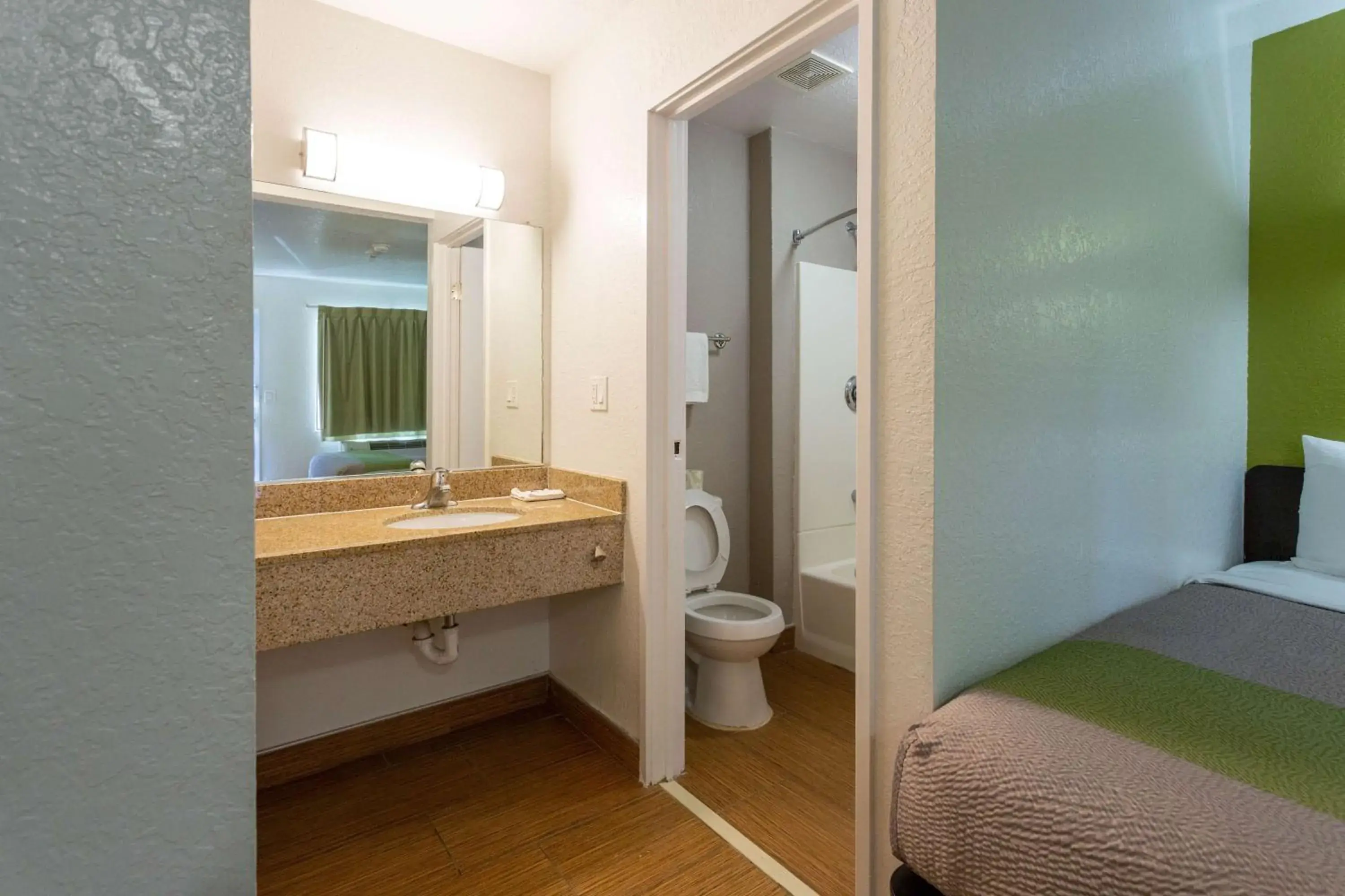 Photo of the whole room, Bed in Motel 6-Camp Springs, DC - South Camp Springs Photo of the whole room, Bed in Motel 6-Camp Springs, DC - South Camp Springs