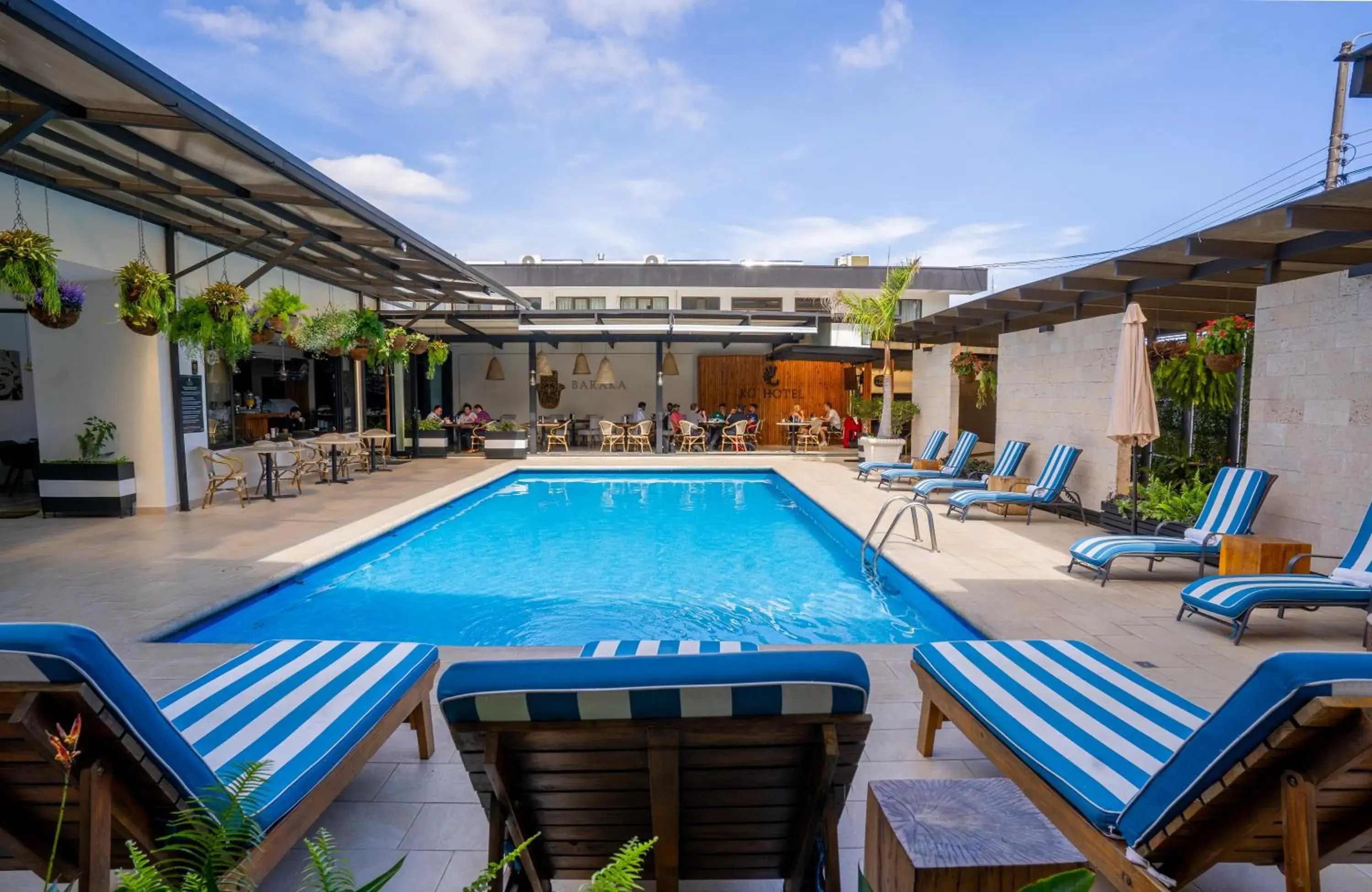 Swimming pool in KC Hotel San Jose Swimming pool in KC Hotel San Jose