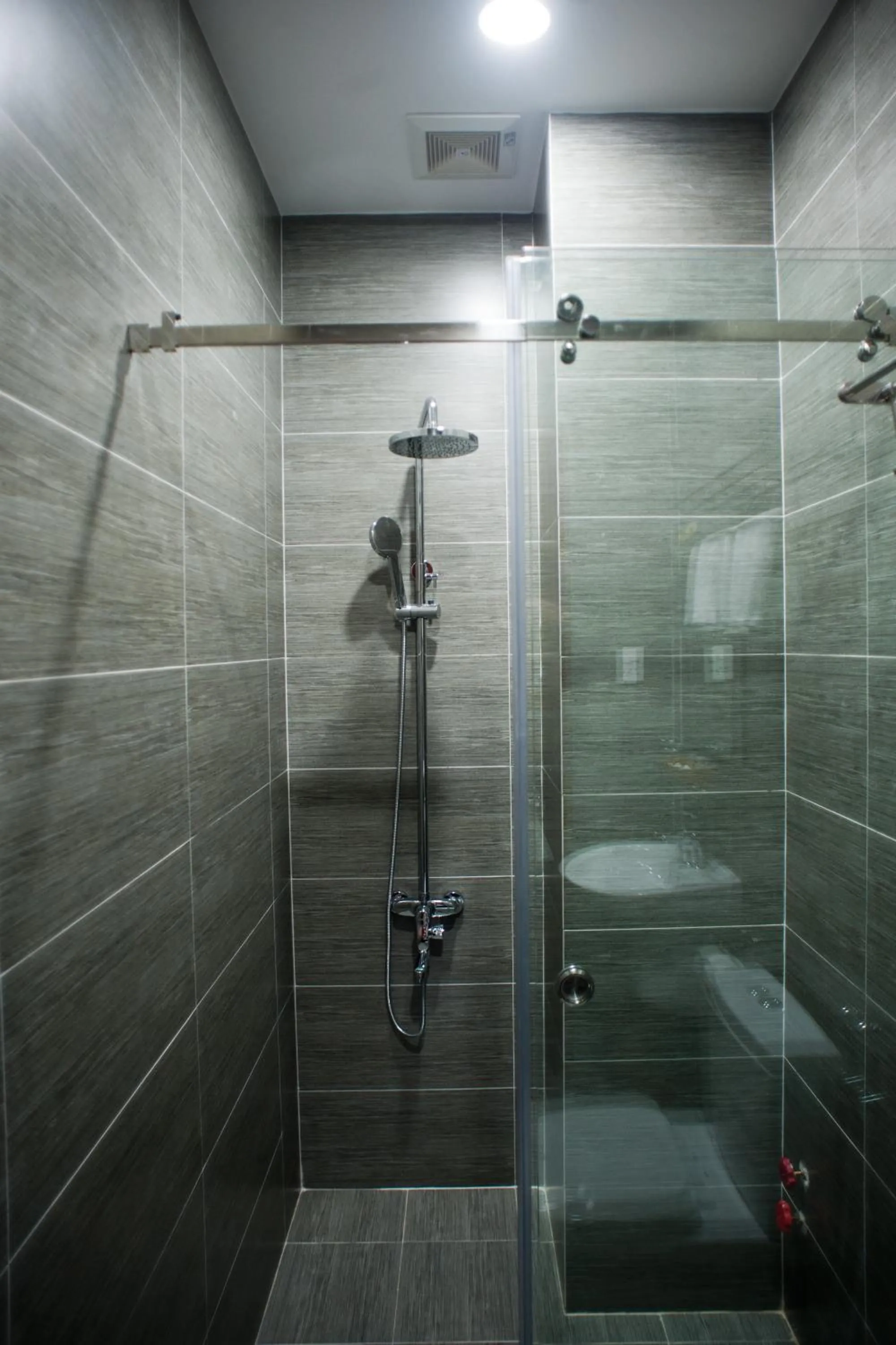 Shower in The White House