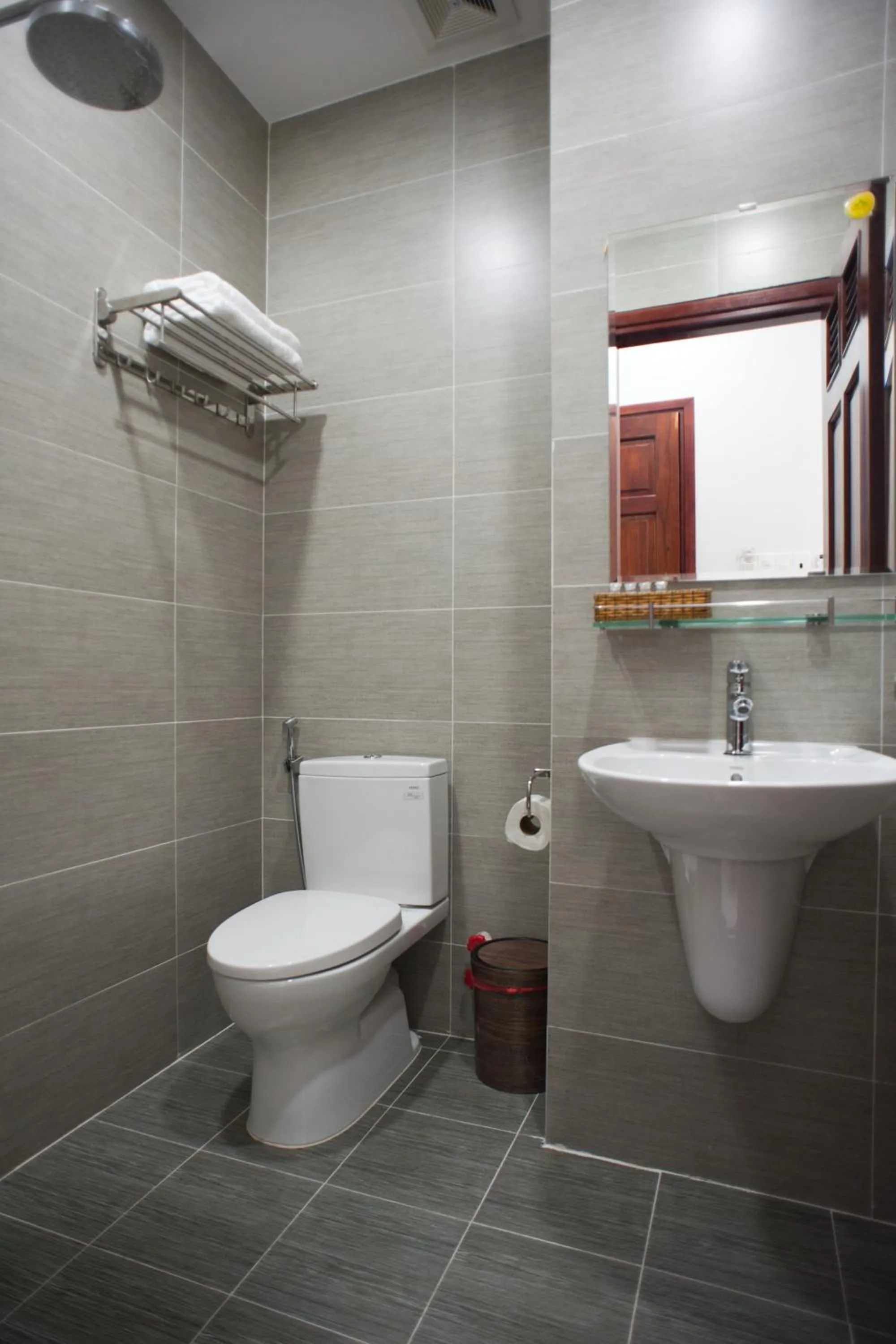 Shower in The White House