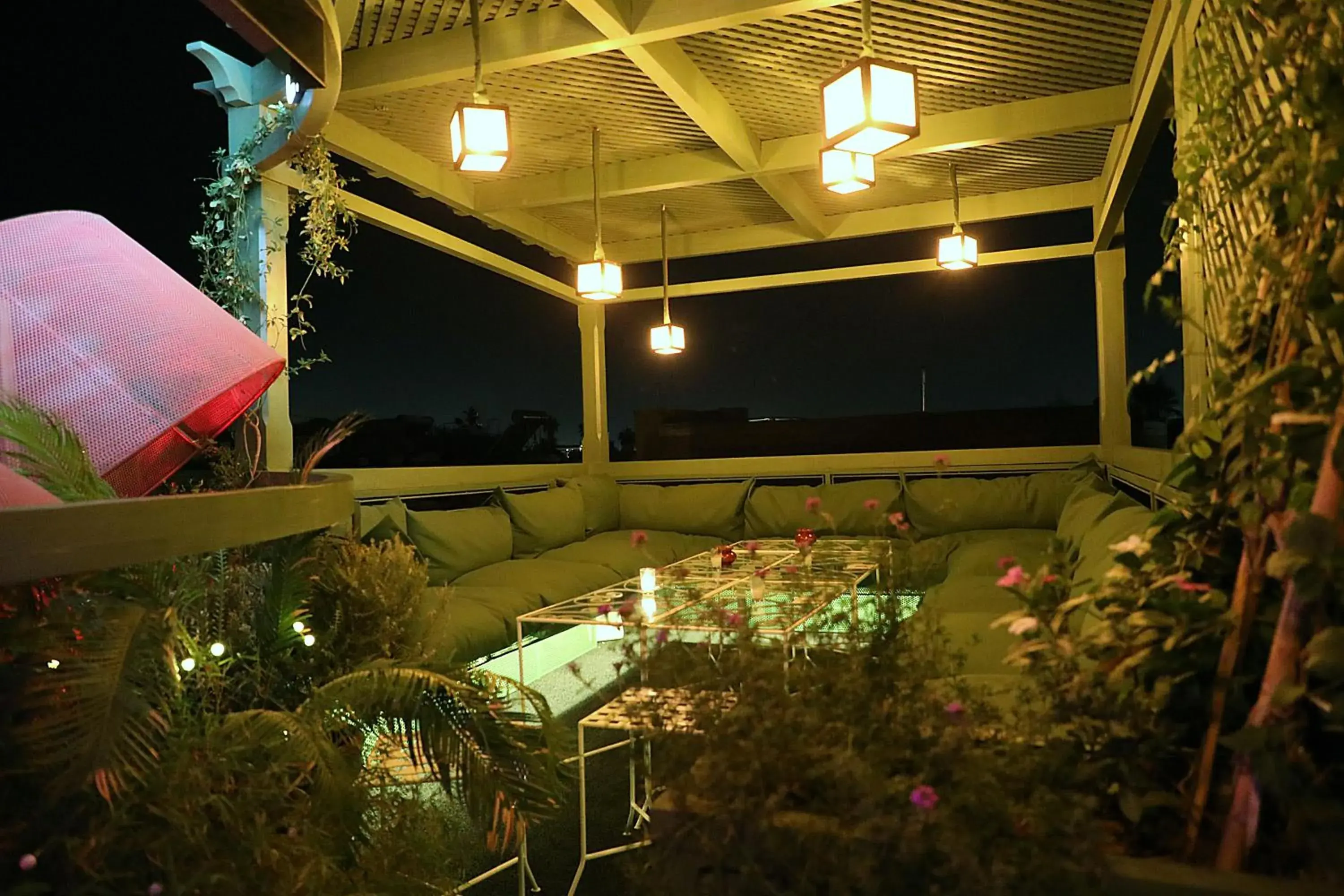 Restaurant/places to eat in Riad Monceau Restaurant/places to eat in Riad Monceau