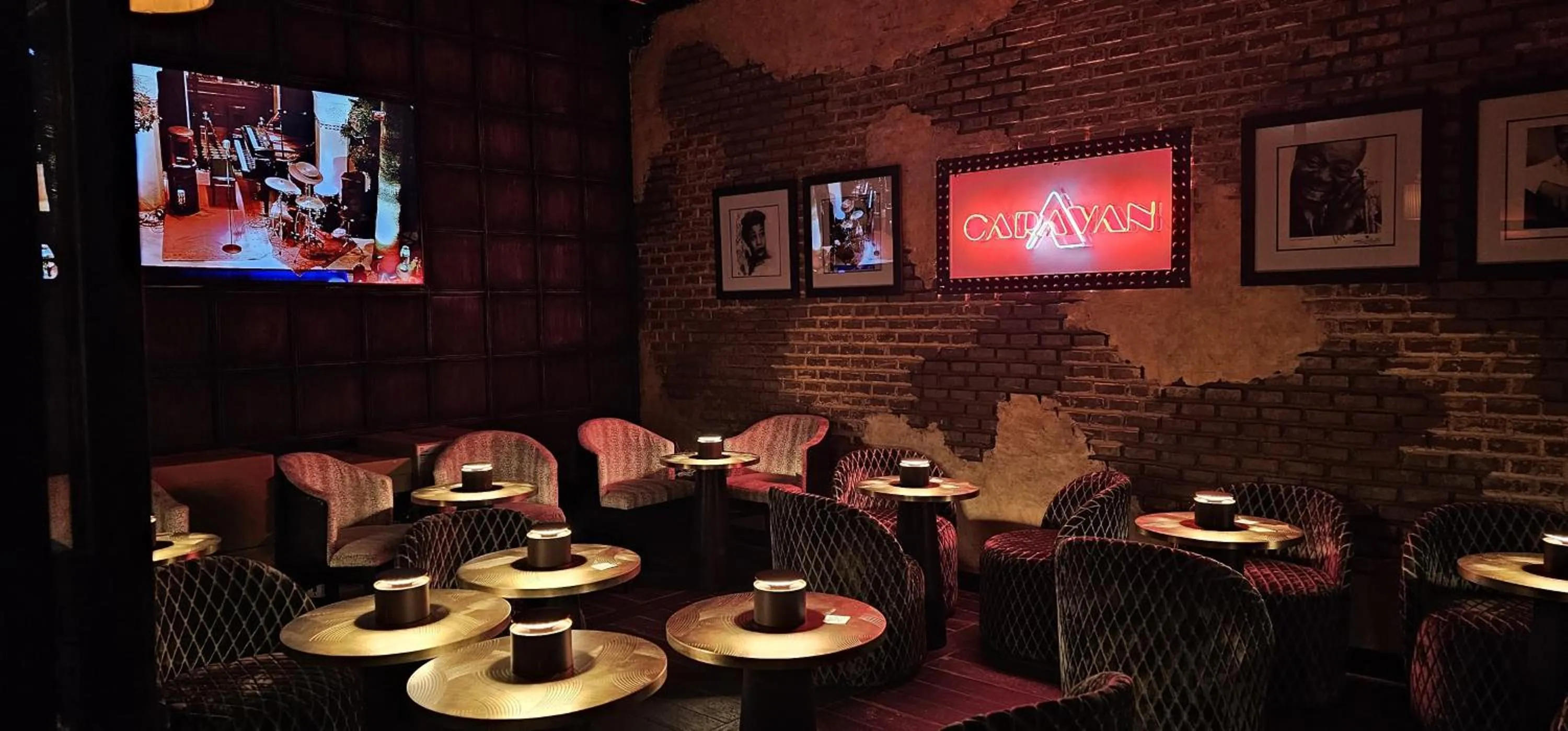 Restaurant/places to eat in Riad Monceau