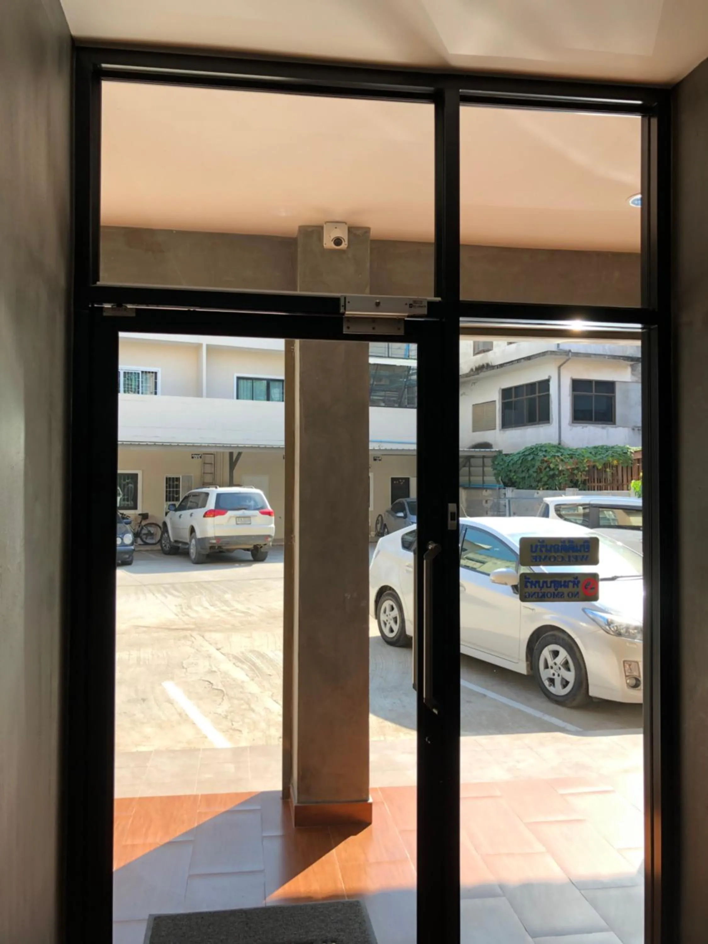 Facade/entrance in Rabbit Hotel