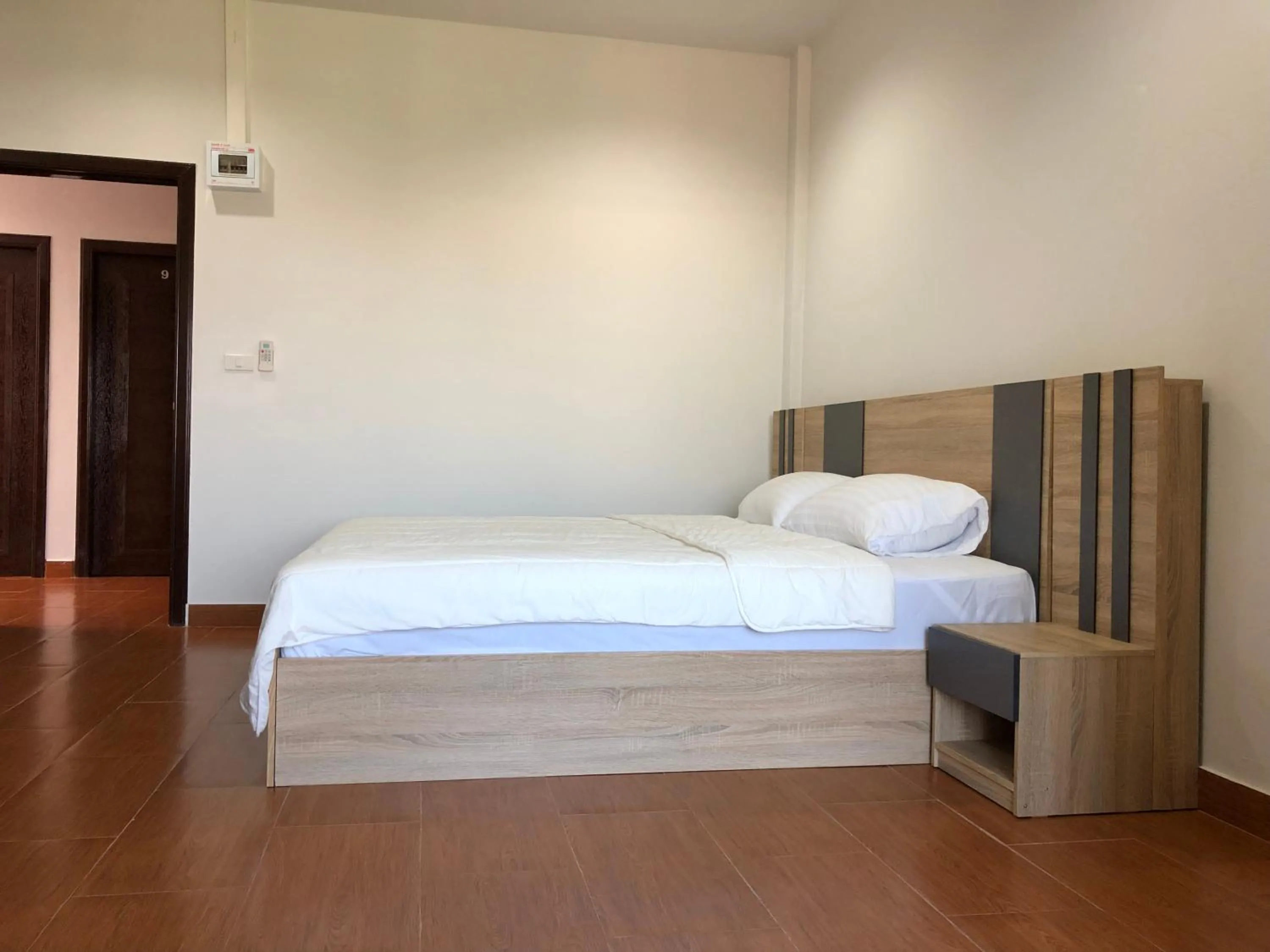 Photo of the whole room, Bed in Rabbit Hotel