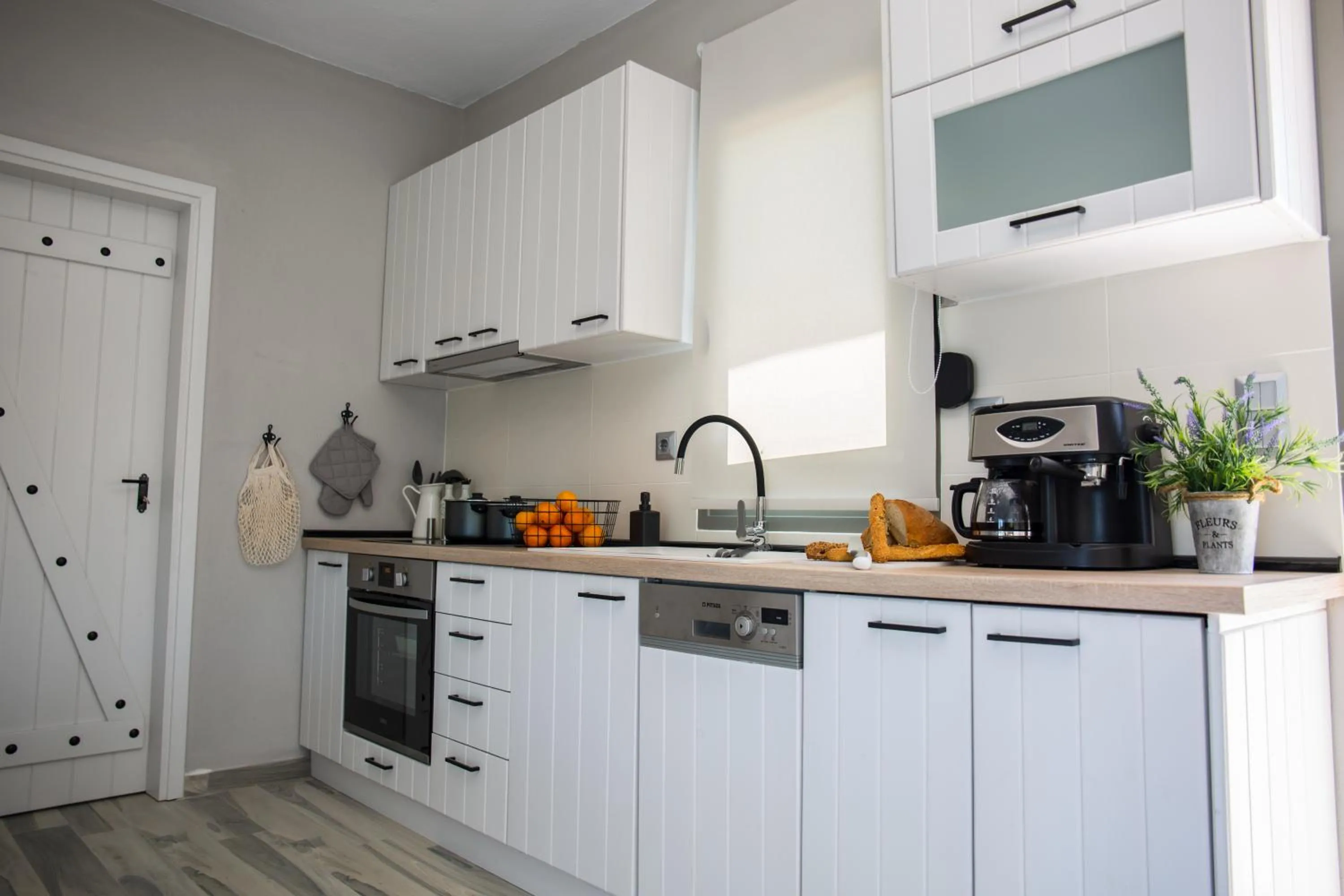 Coffee/tea facilities in Ananda Homes