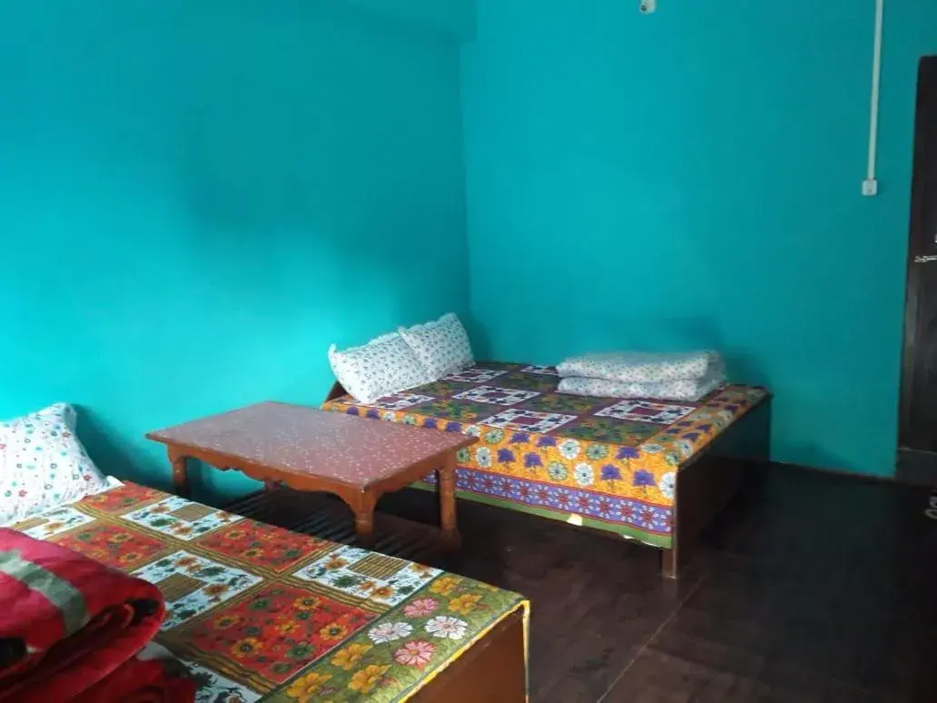 Deluxe Quadruple Room - single occupancy in Vamoose Bhutia Homestay Deluxe Quadruple Room - single occupancy in Vamoose Bhutia Homestay