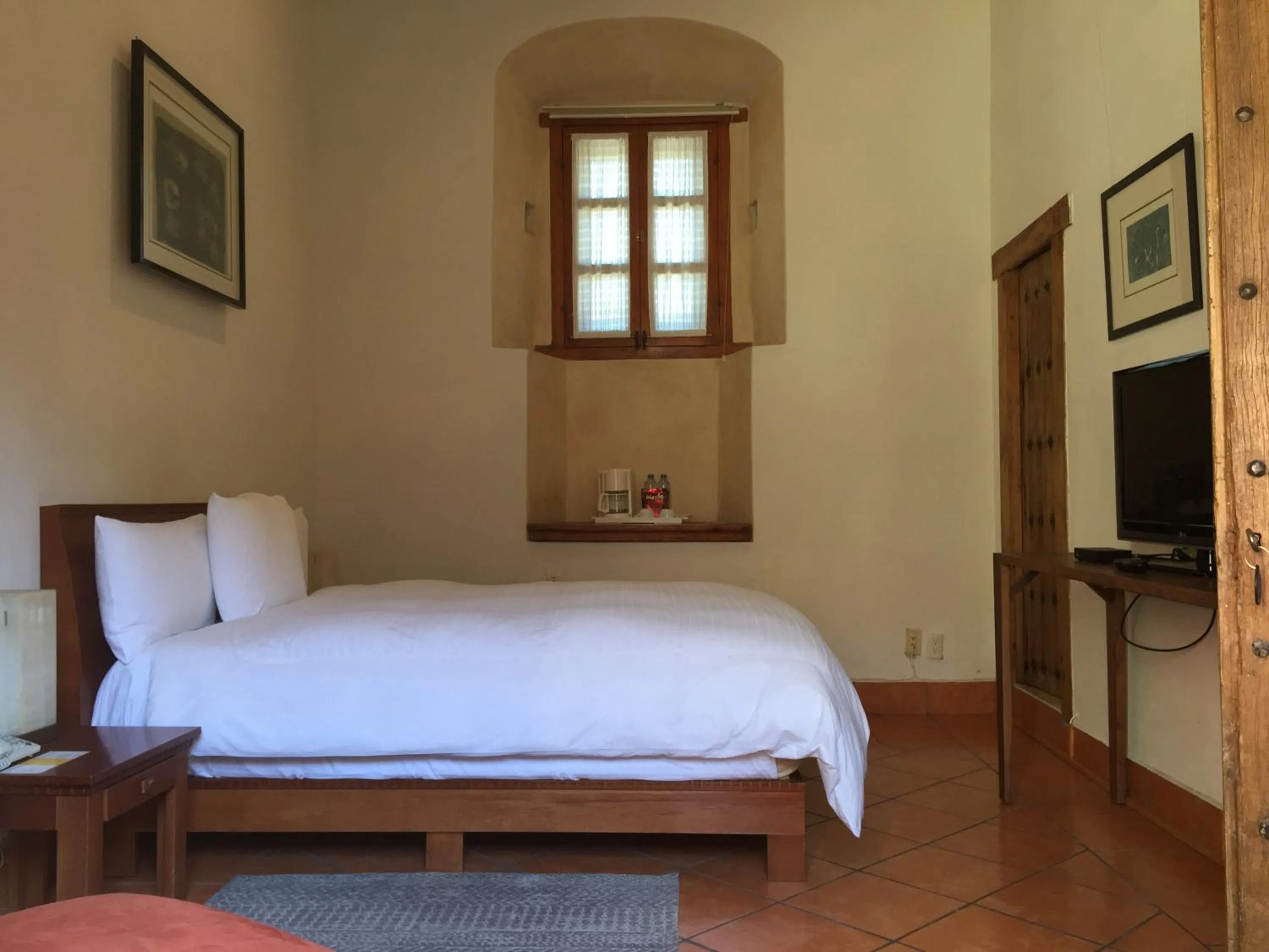 Photo of the whole room, Bed in Quinta Luna