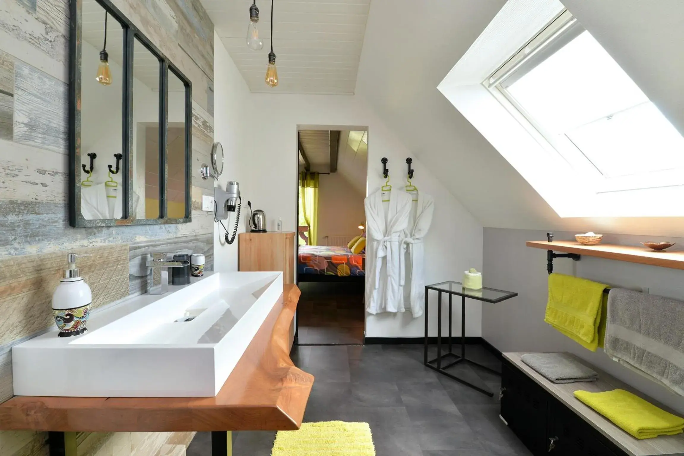 Double Room with Private Bathroom in Chambres d'hotes Coeur de Sundgau Double Room with Private Bathroom in Chambres d'hotes Coeur de Sundgau