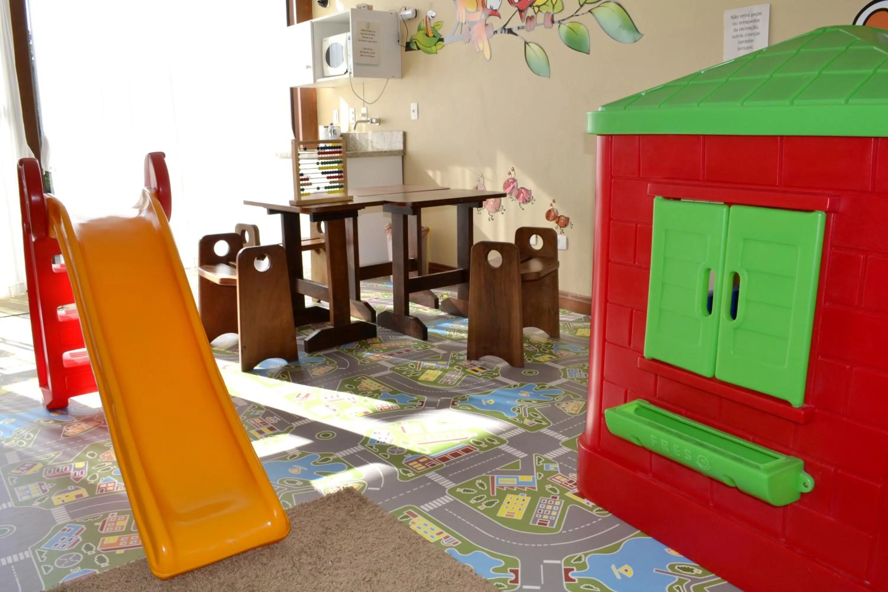 Children play ground in Hotel Bangalôs da Serra