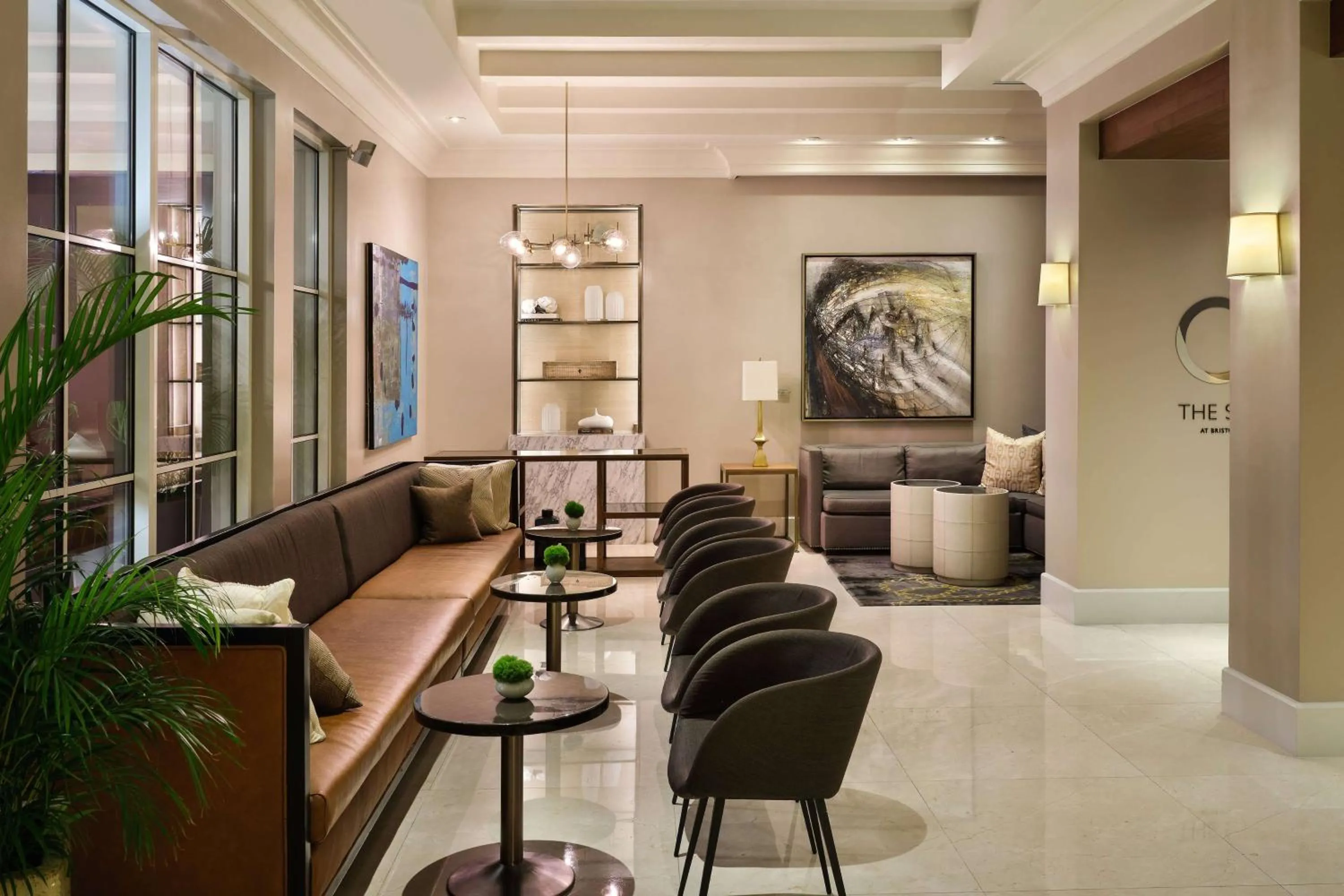 Lobby or reception in Bristol Panama, a Registry Collection Hotel