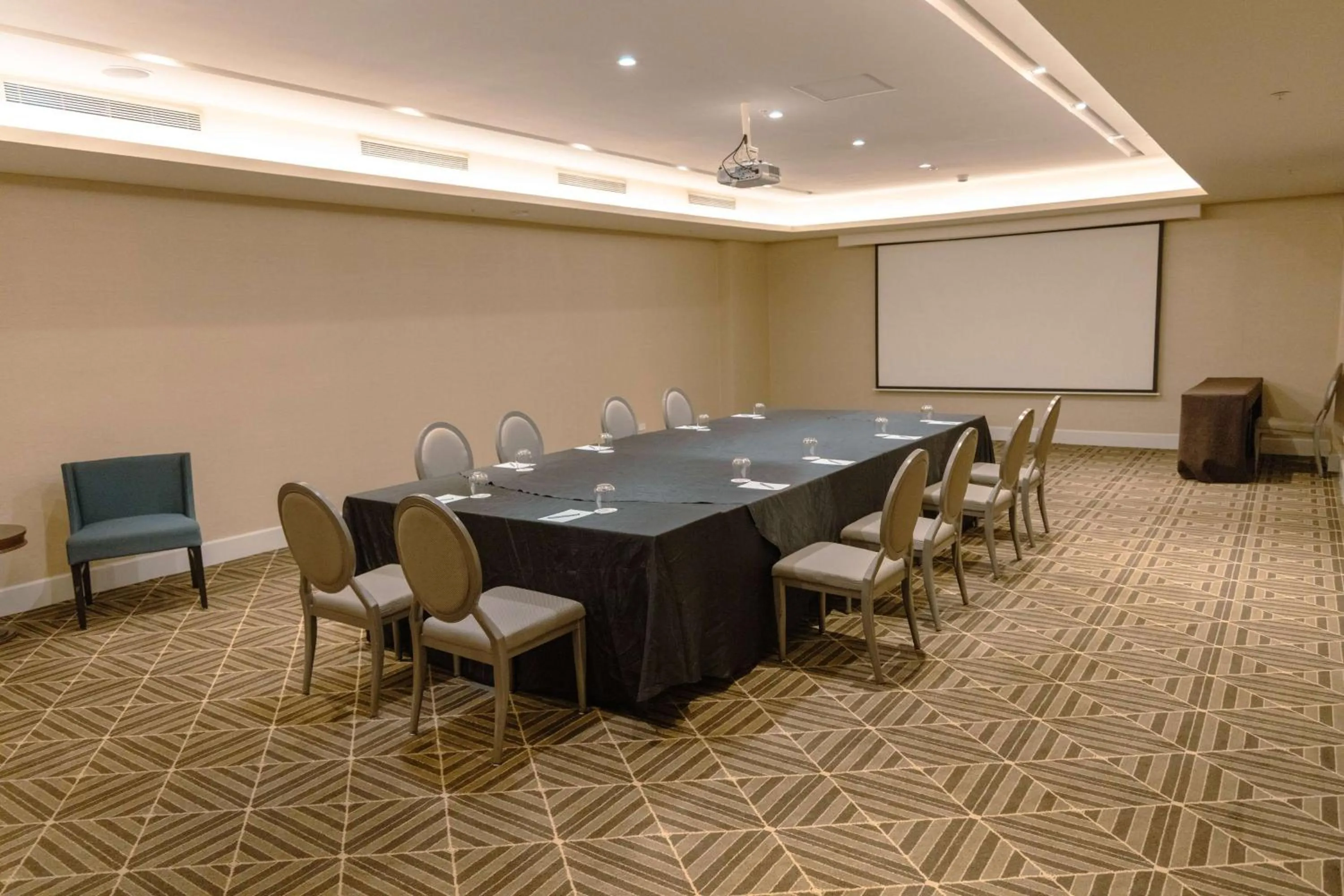Meeting/conference room in Bristol Panama, a Registry Collection Hotel