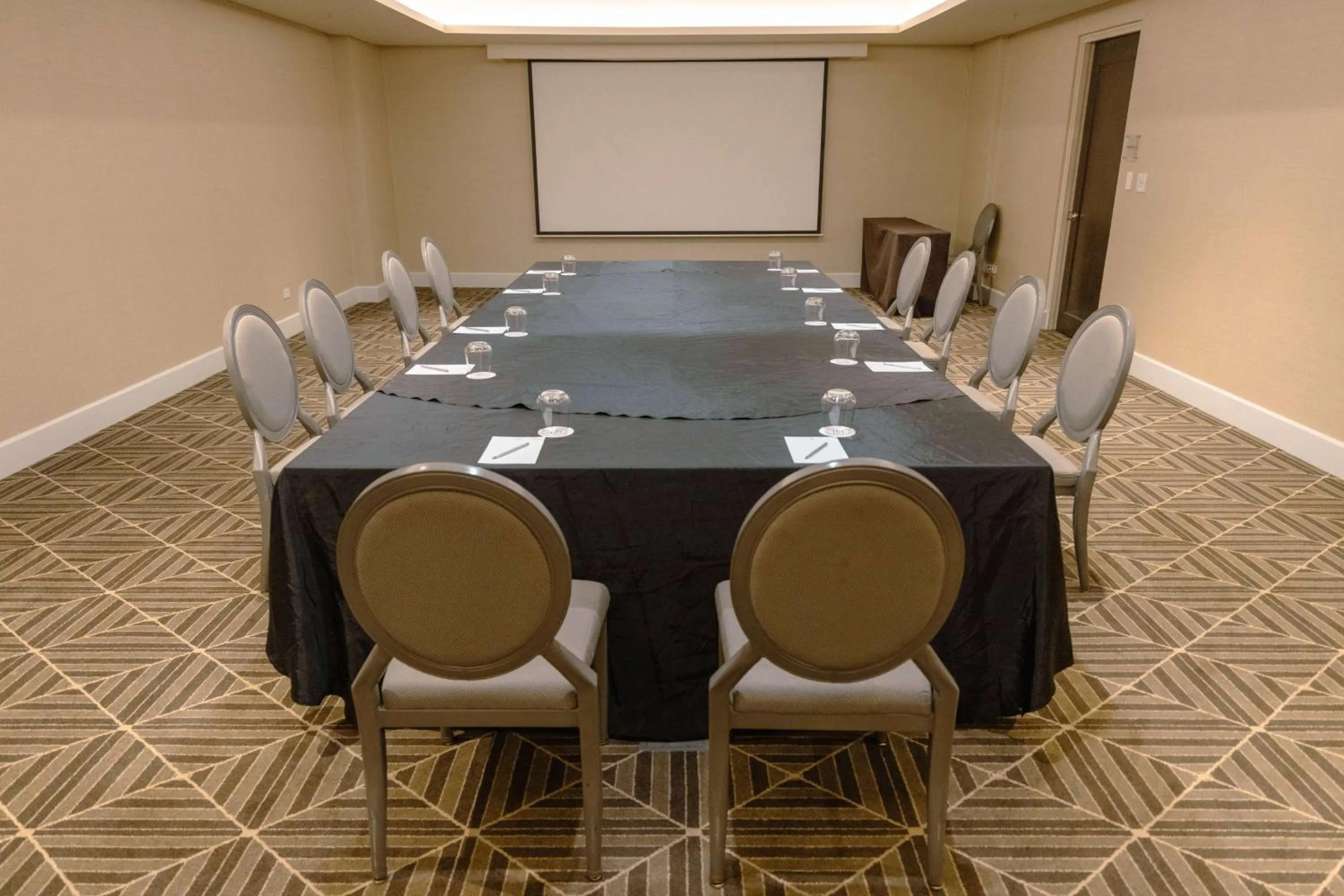Meeting/conference room in Bristol Panama, a Registry Collection Hotel