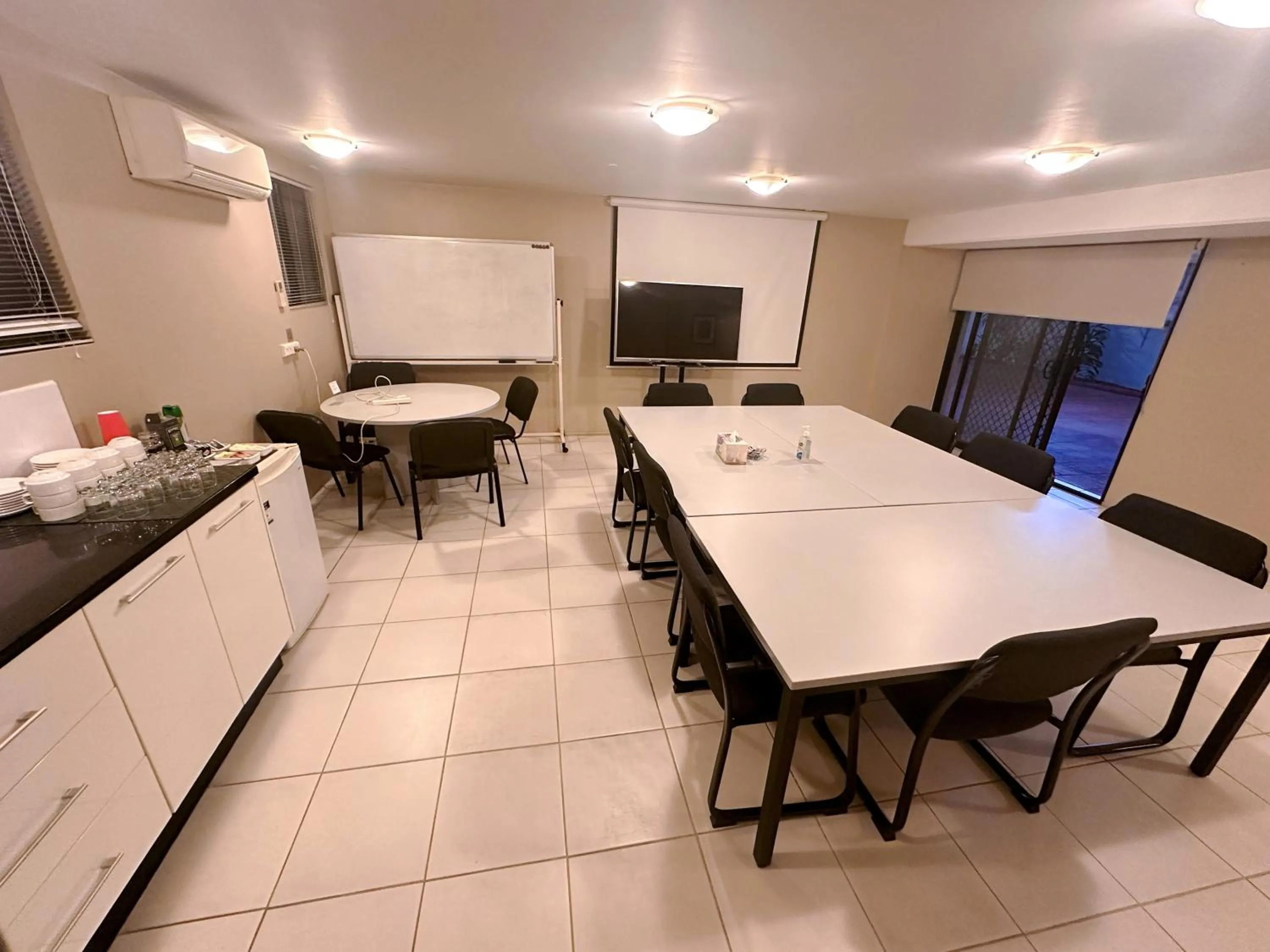 Meeting/conference room in Quest Ascot