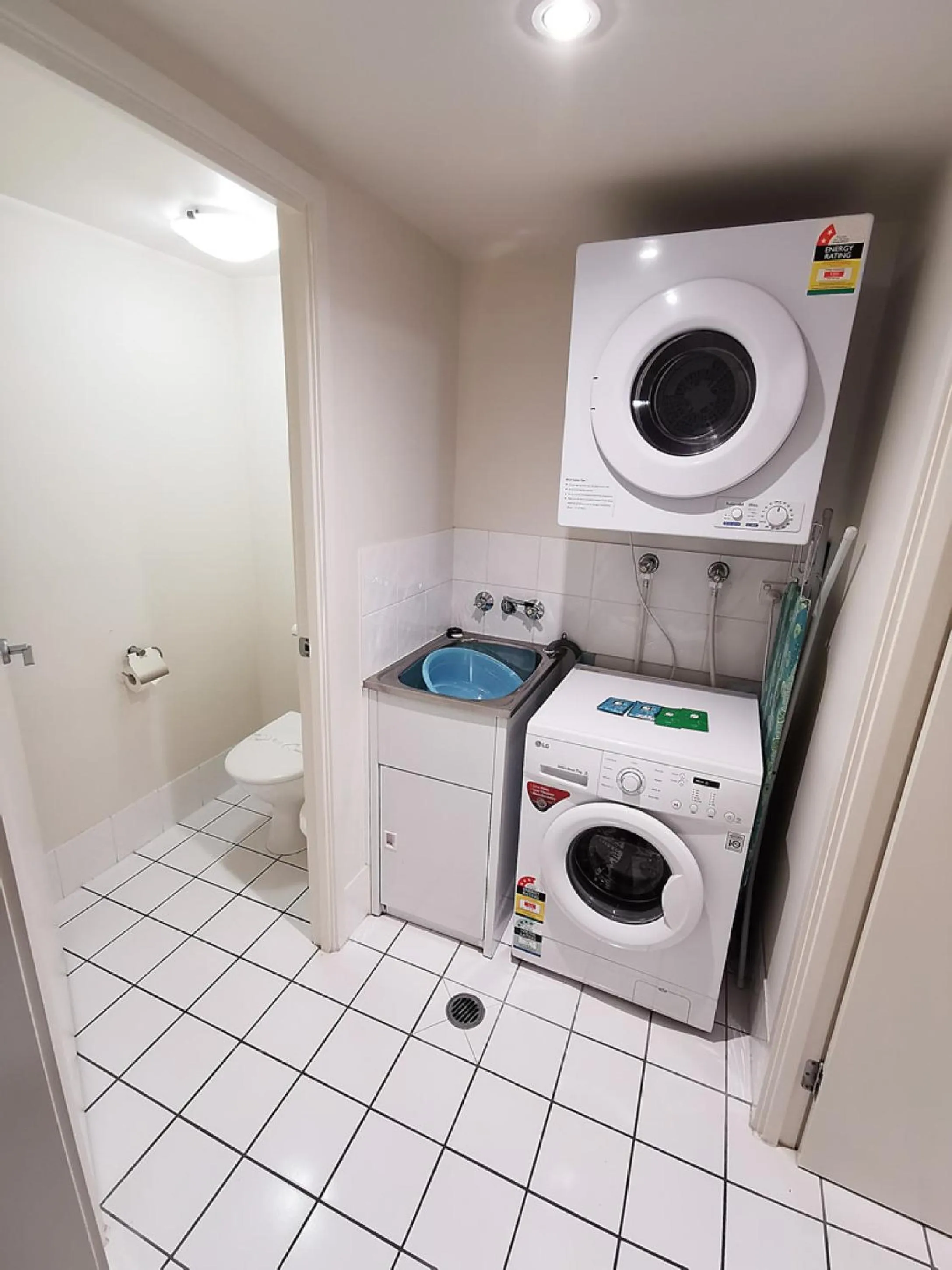 Area and facilities in Inn on the Park Apartments