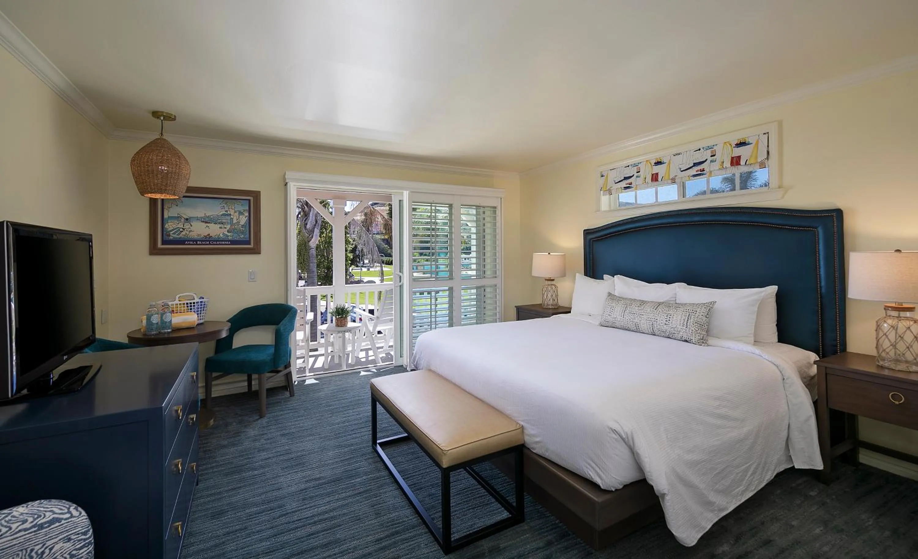 Bed in Avila Lighthouse Suites