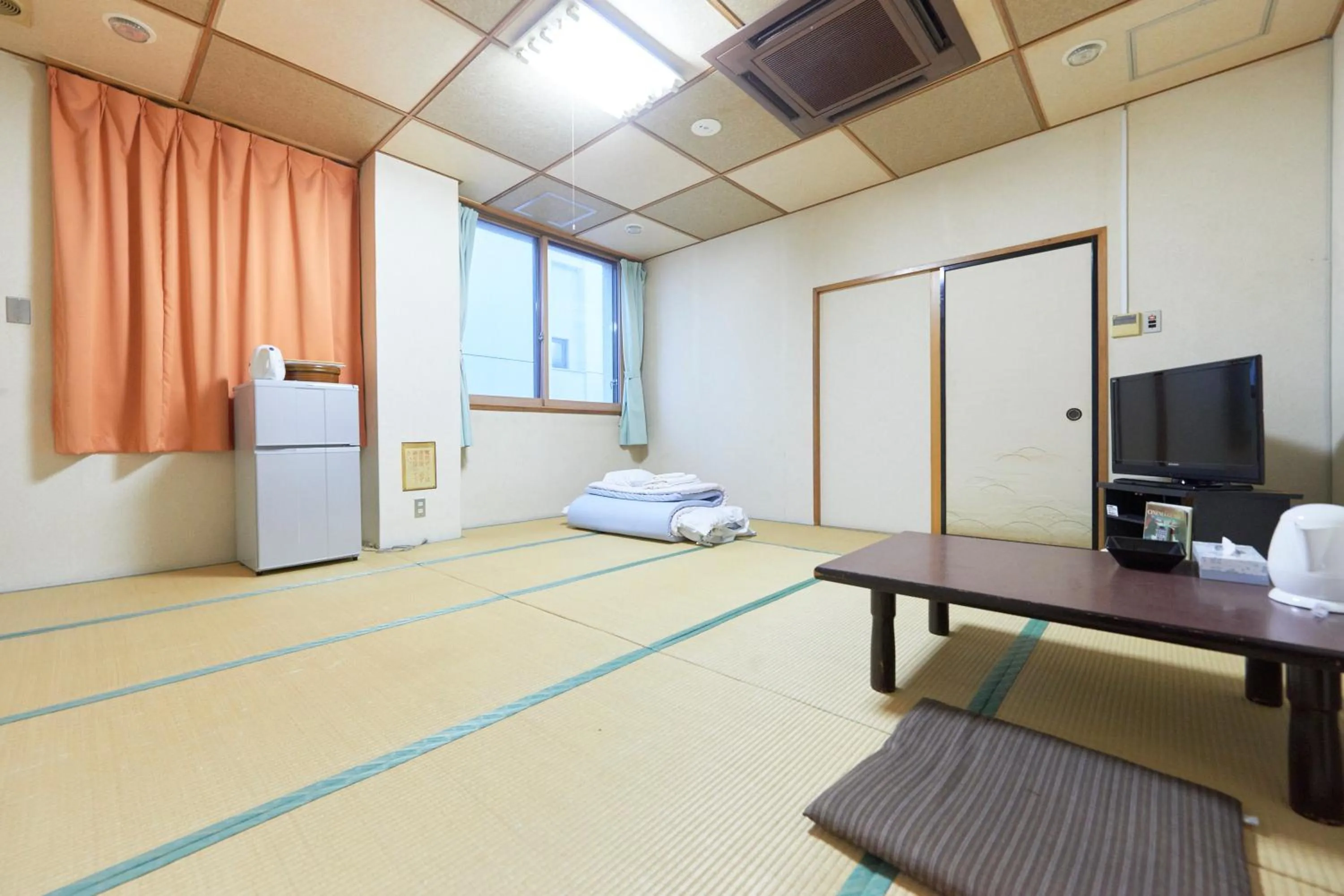 Photo of the whole room, Bed in Hotel Select Inn Furukawa