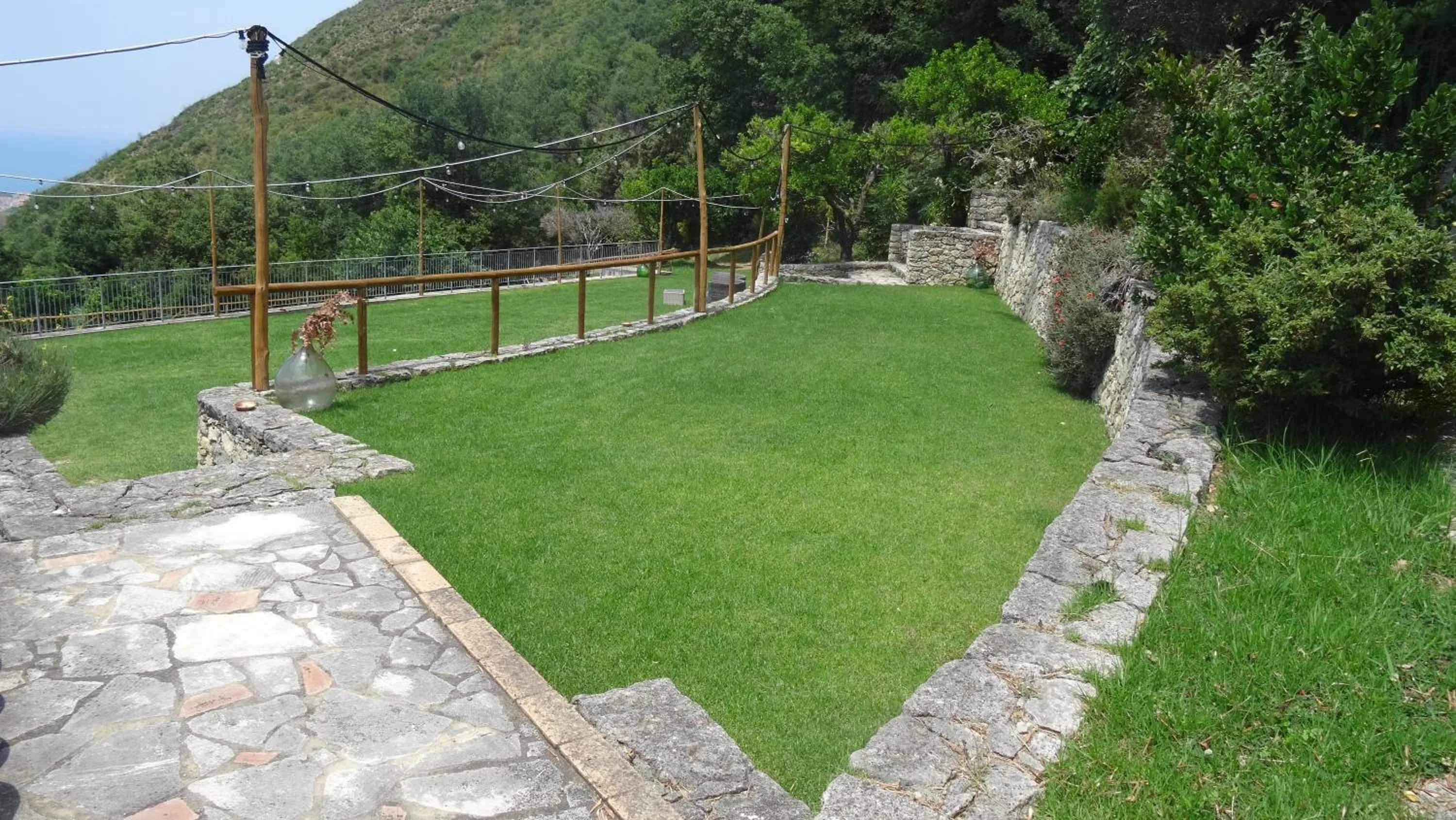 Garden in Borgo Rosso di Sera - Resort Country Chic