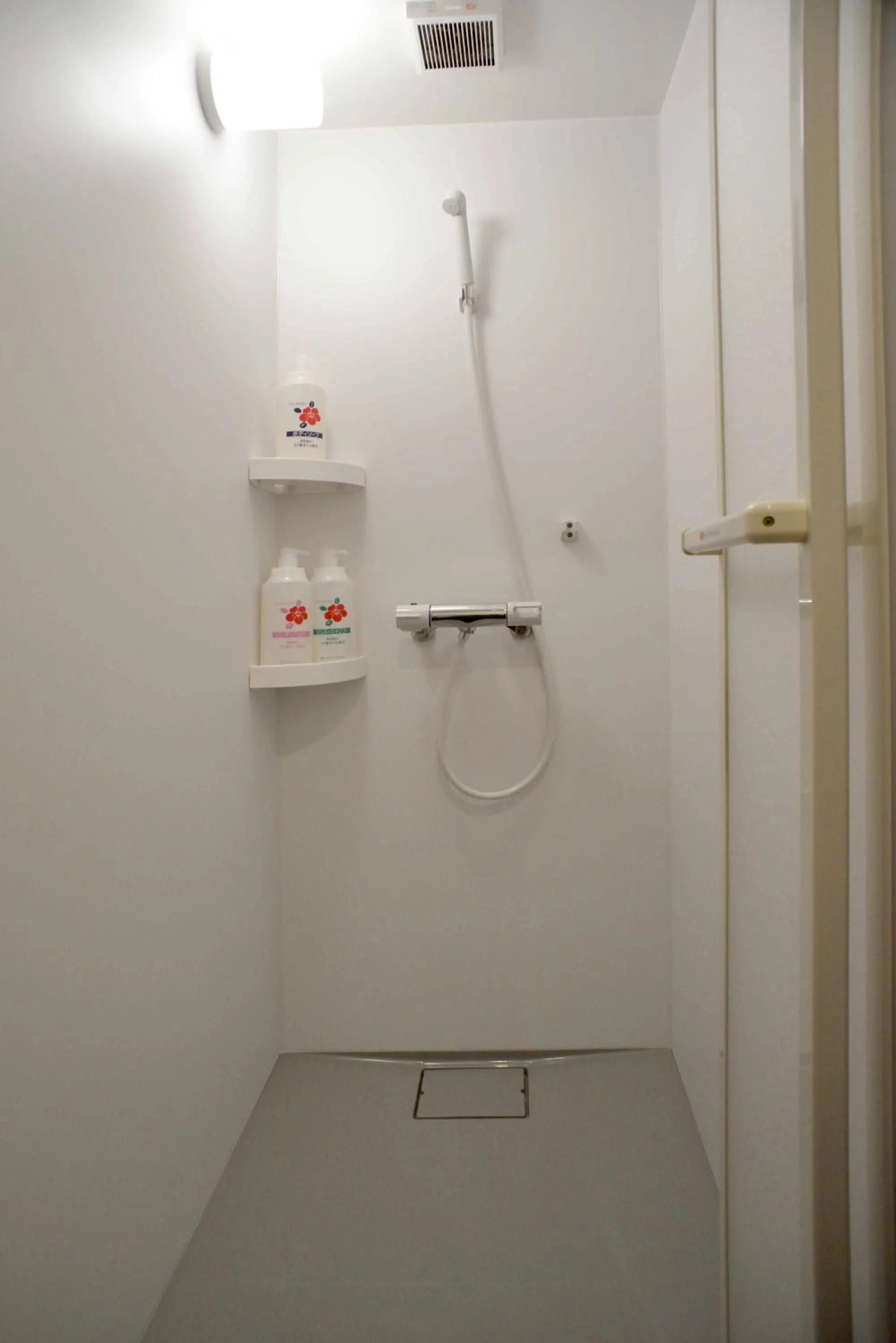 Area and facilities in JAM HOSTEL Hakata Station Front