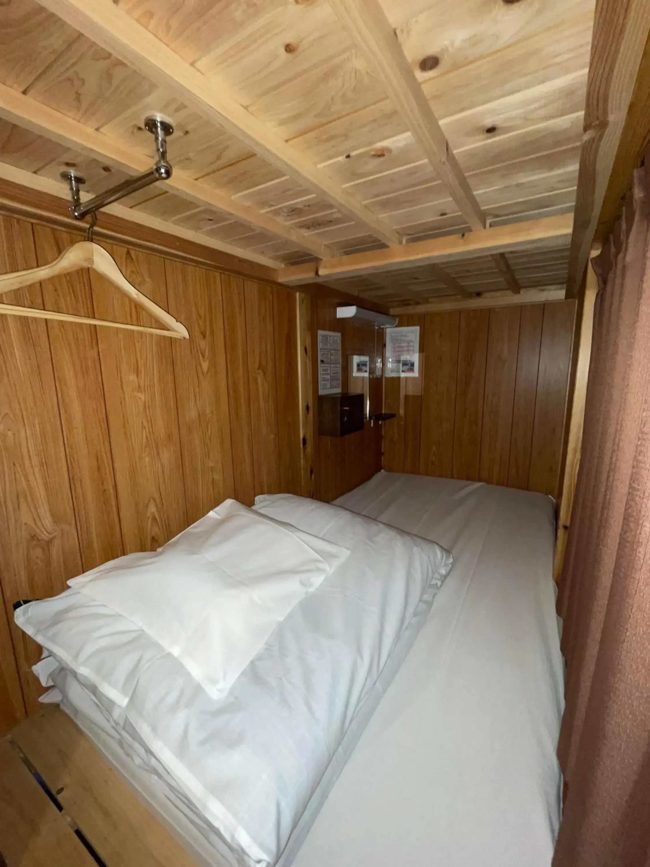 Bed in JAM HOSTEL Hakata Station Front Bed in JAM HOSTEL Hakata Station Front