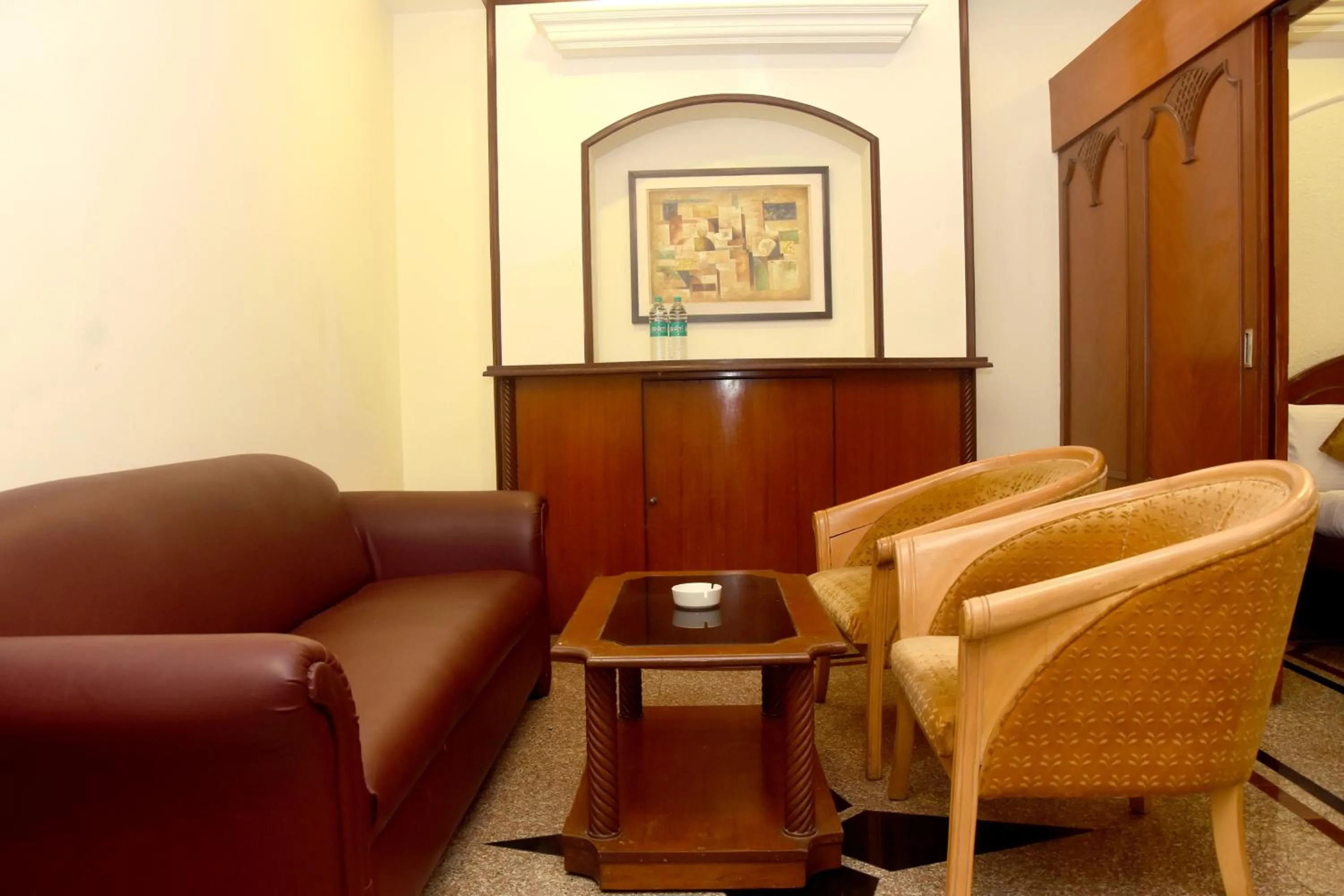 Living room in Garden Hotel