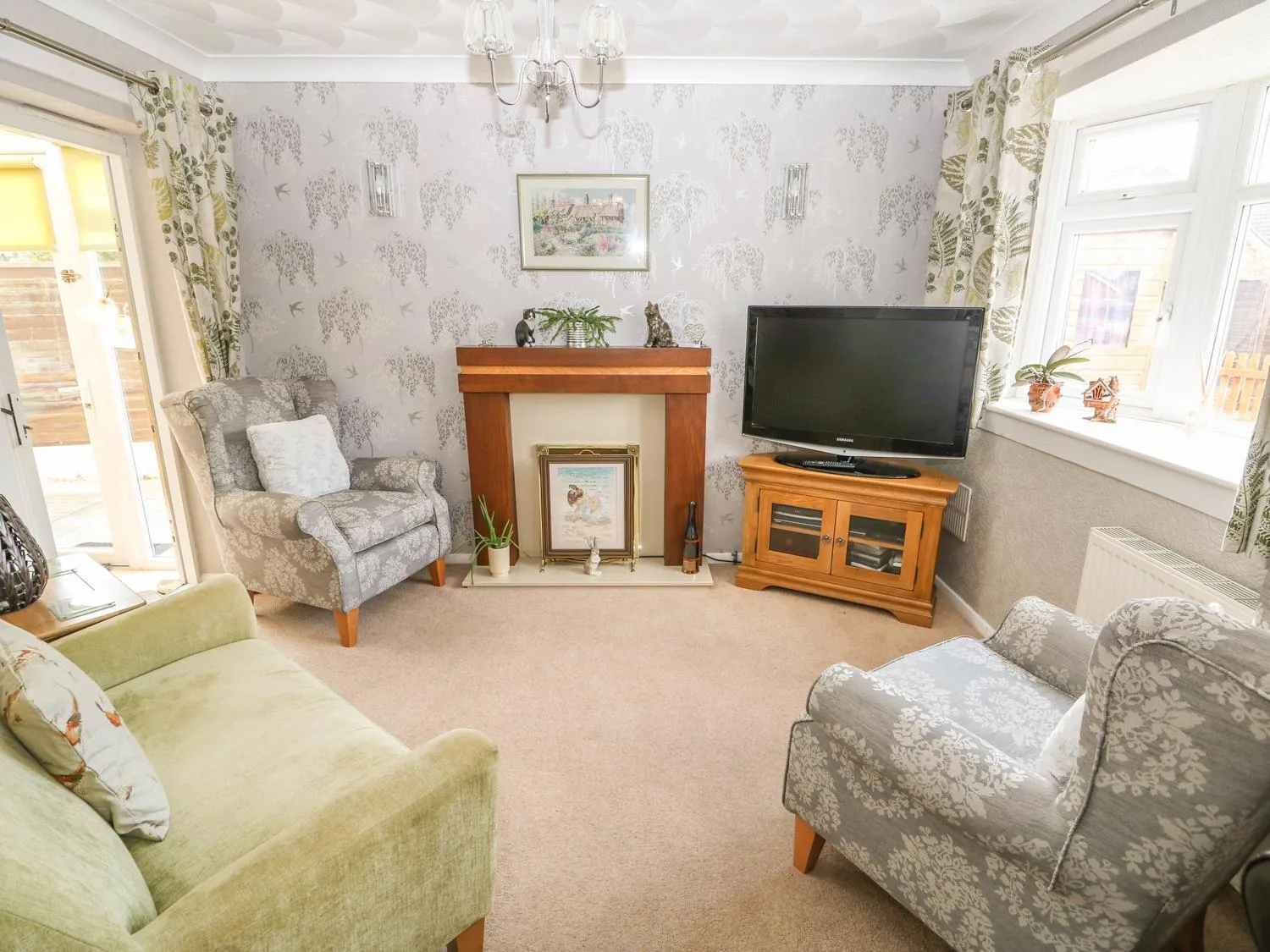 Bumble Bee Cottage